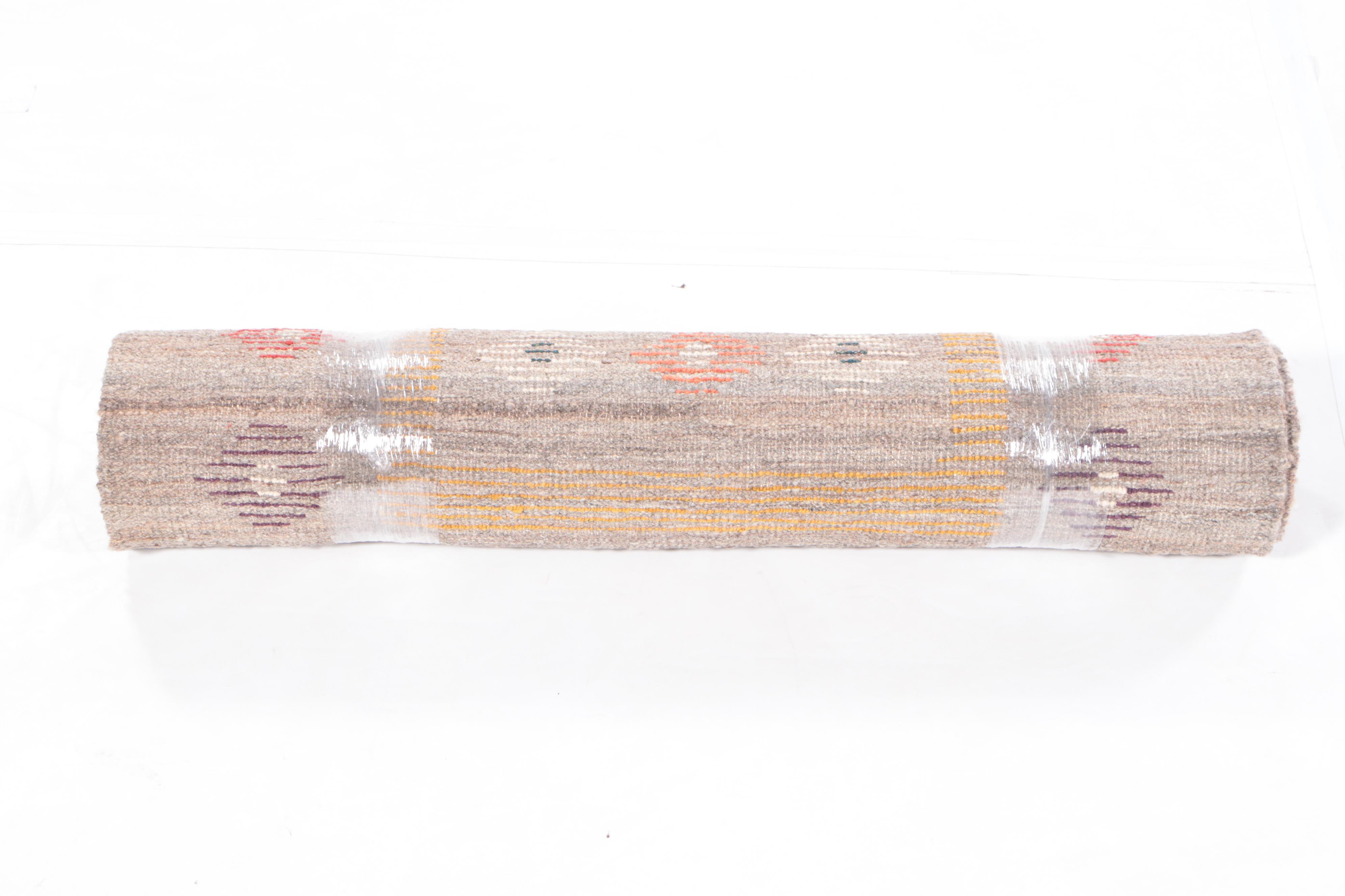 2'11 x 14'6 Handwoven Indian Geometric Carpet Runner