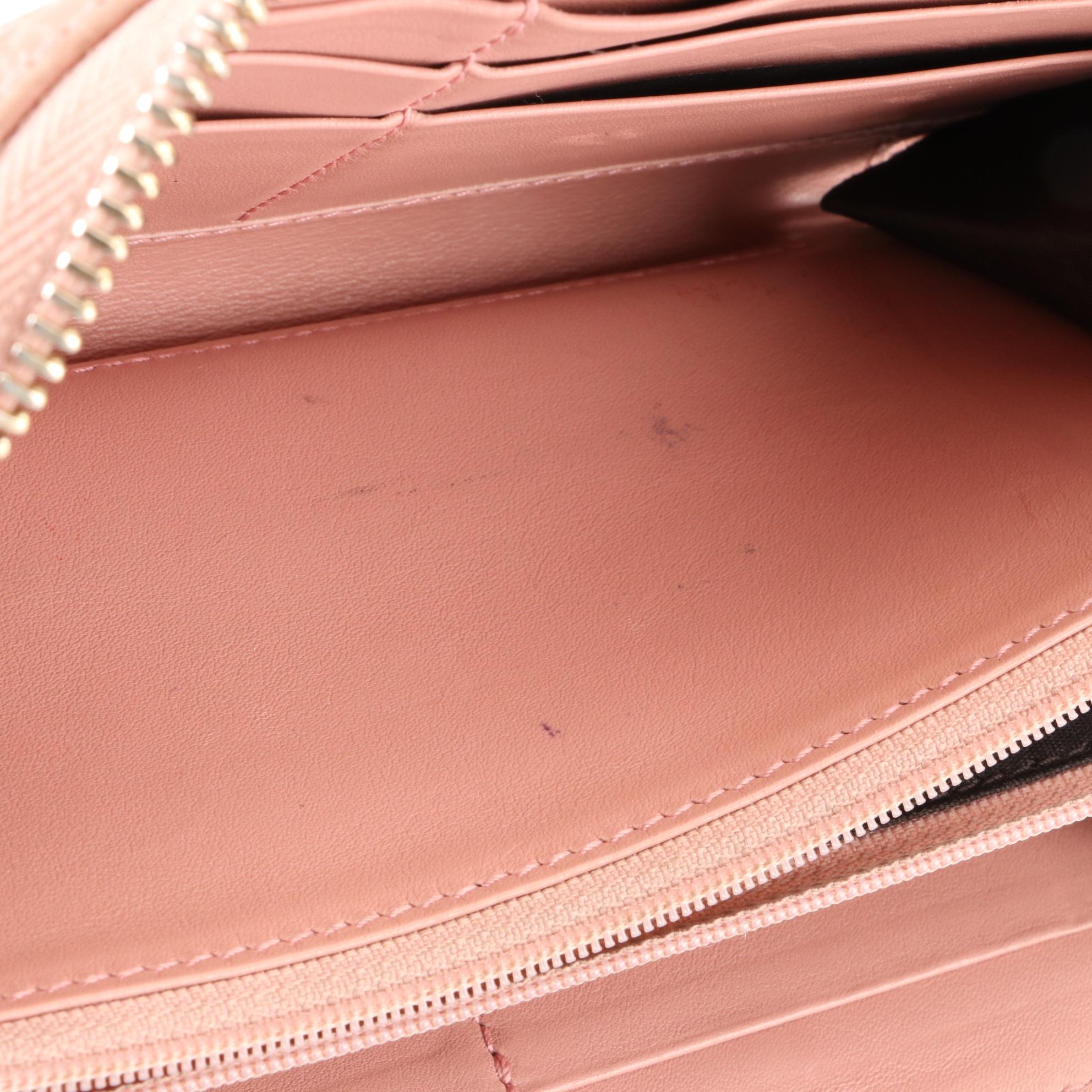 Gucci Zip Around Wallet in Microguccissima Leather