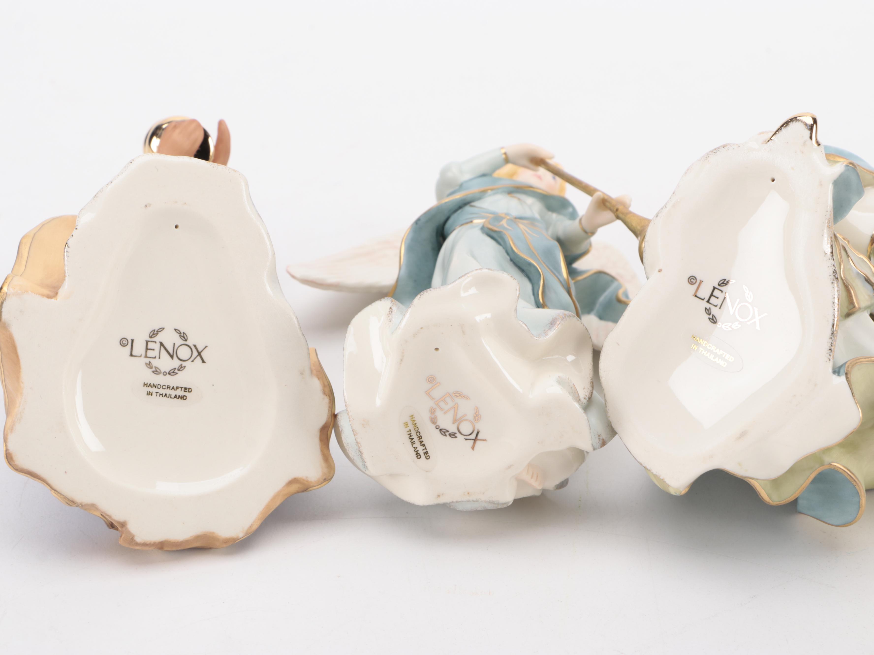 Bongenre "Clarissa's Sea and Sun" Melamine Dinnerware with Wood Trays