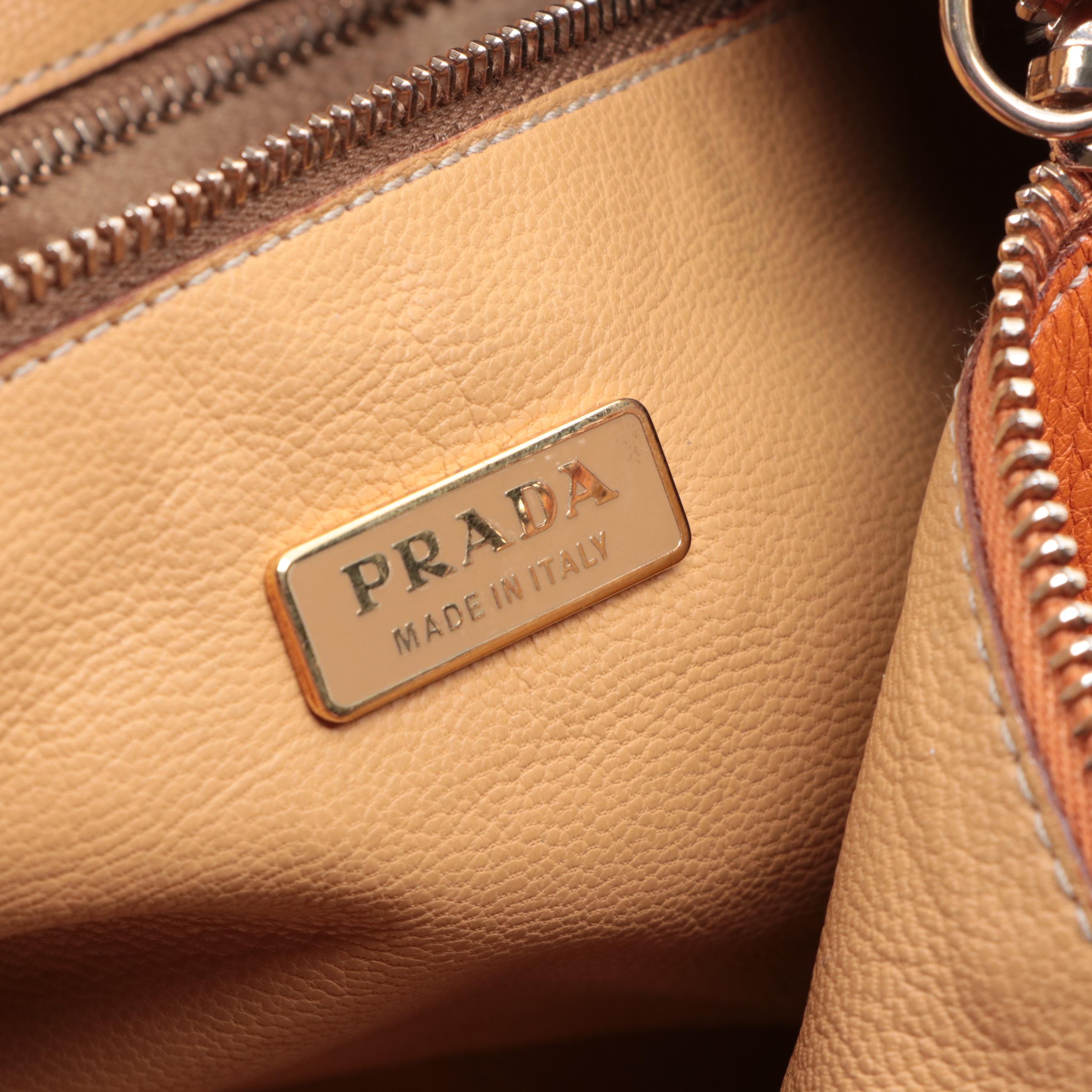 Prada Box Handbag in Daino Leather