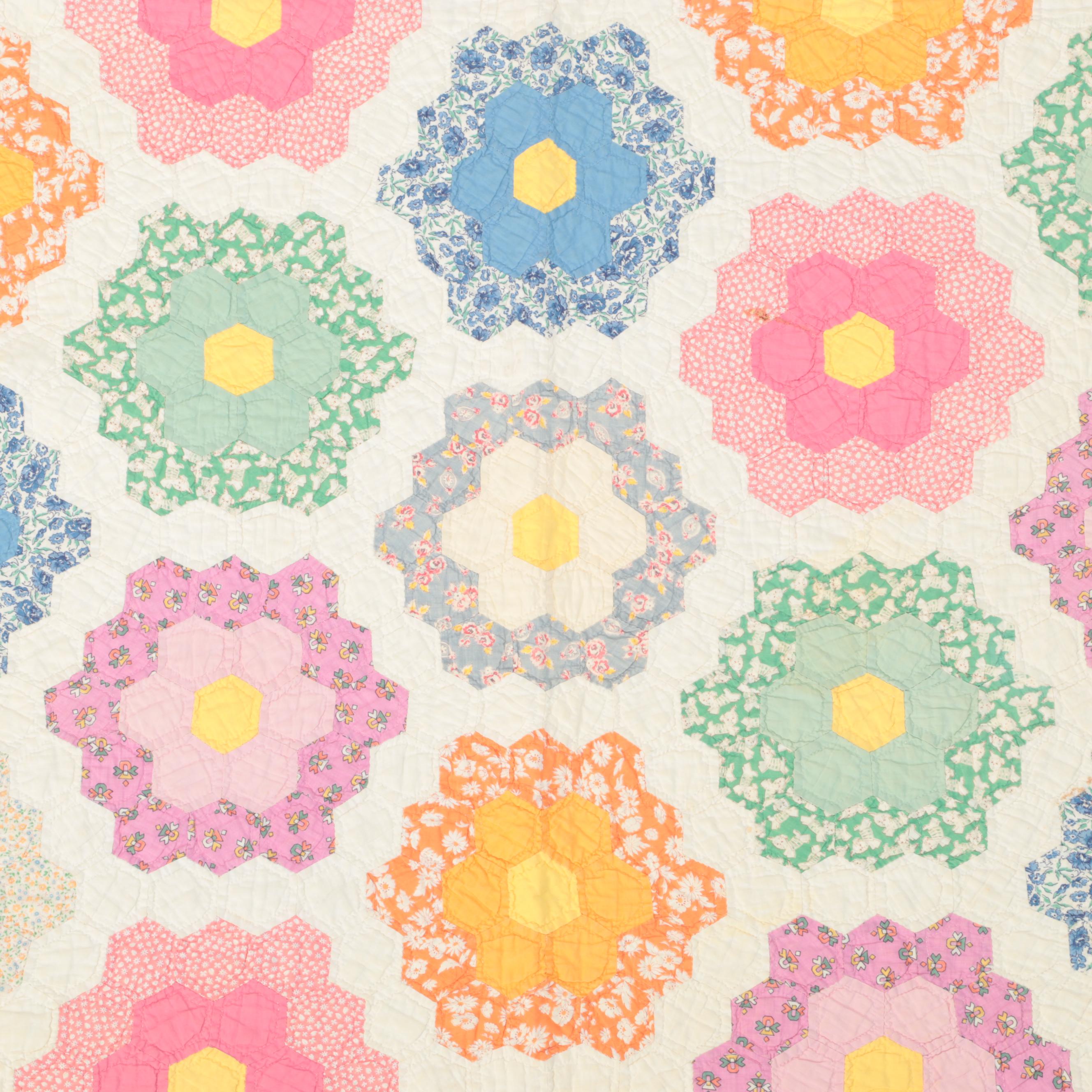 Handmade "Grandmother's Flower Garden" Pieced Cotton Quilt, Mid-20th C.