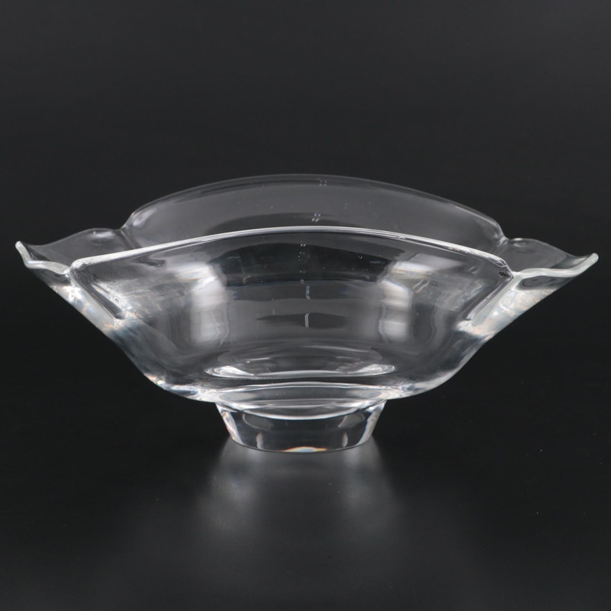 Steuben Art Glass "Calyx" Bowl Designed by Donald Pollard, Mid/Late 20th Century