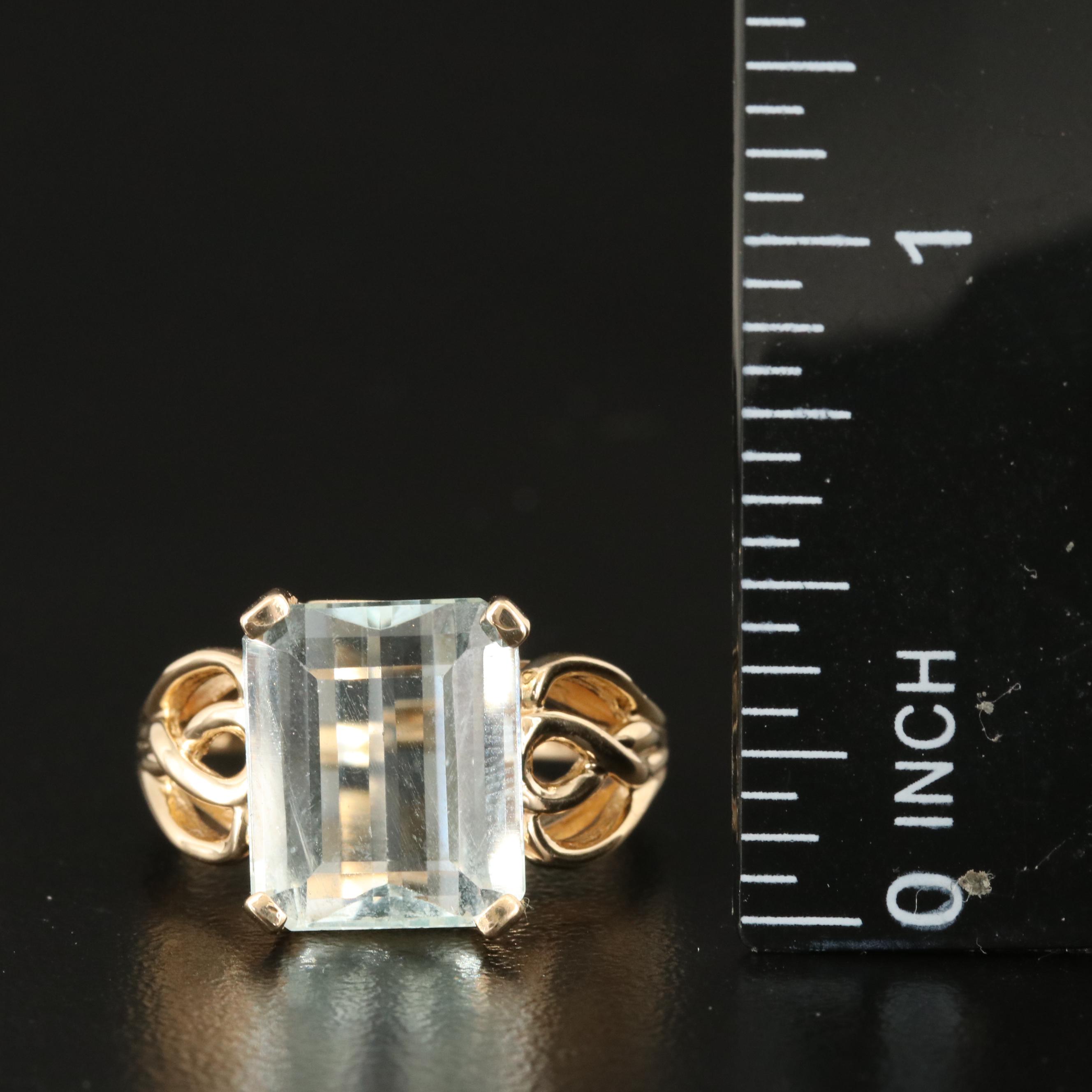14K 5.96 CT Aquamarine Solitaire Ring