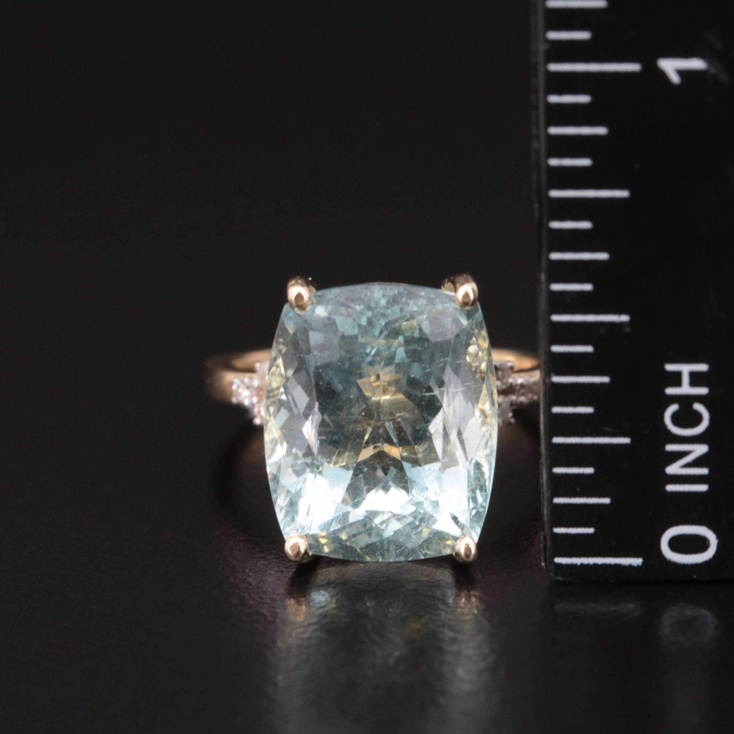 14K 10.62 CT Aquamarine and Diamond Ring
