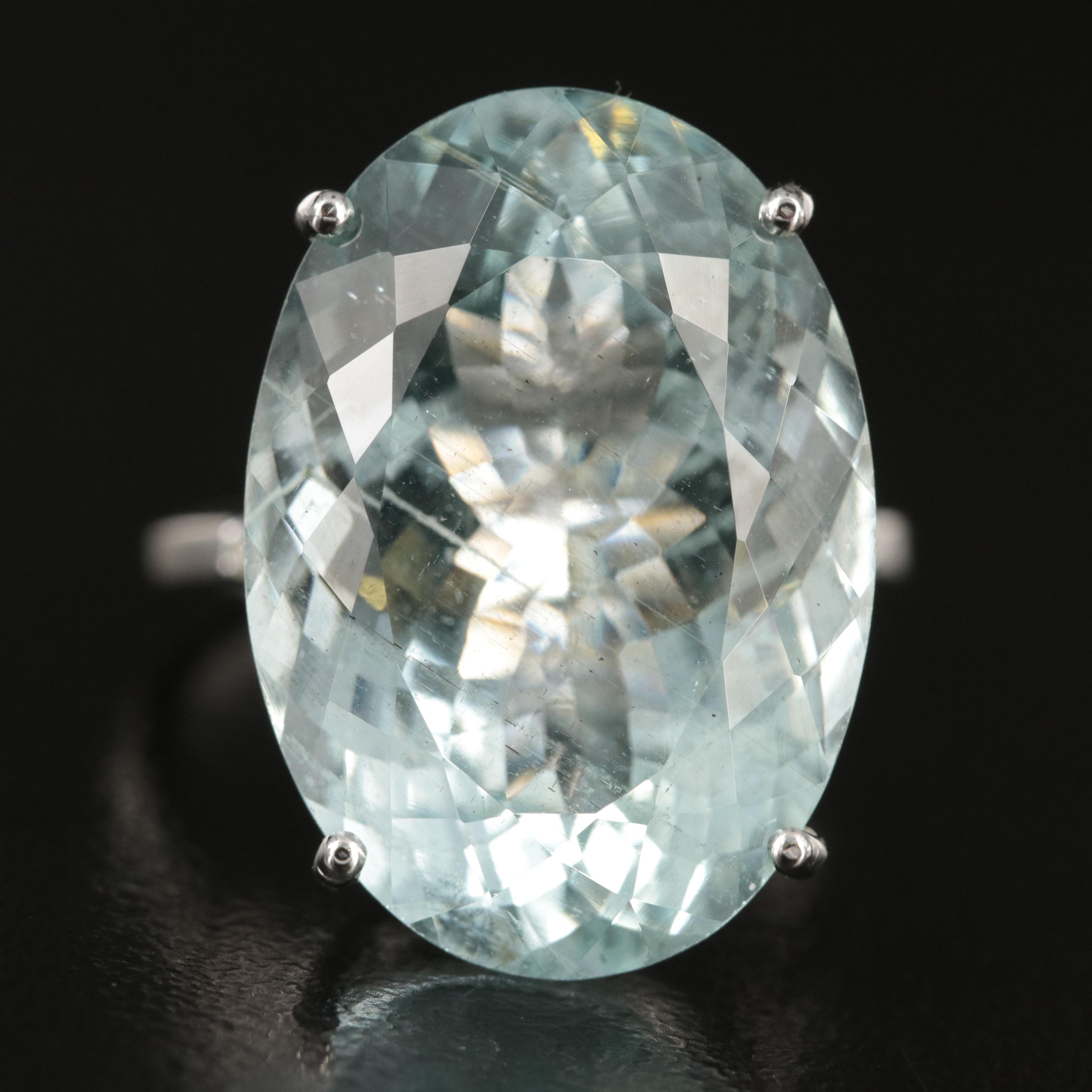 14K 17.75 CT Aquamarine and Diamond Ring