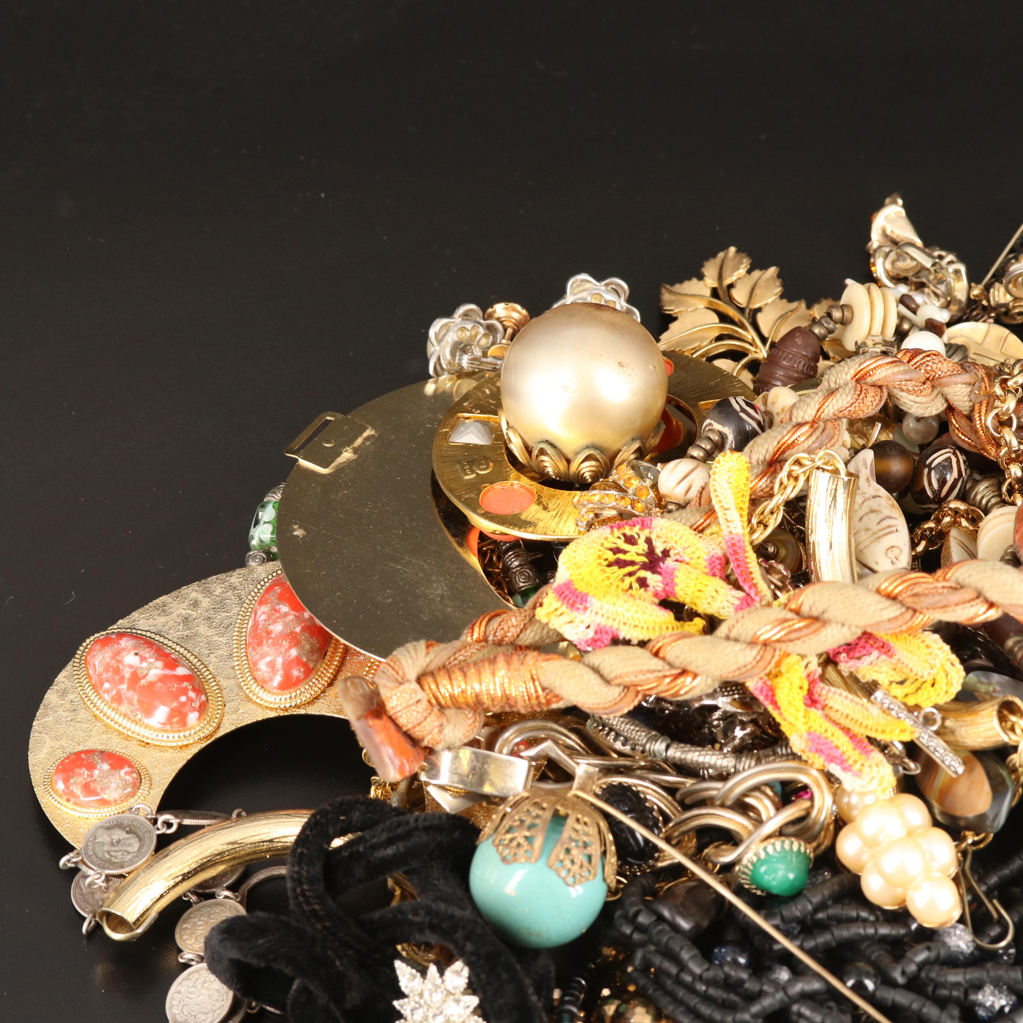 Uncommon Discoveries: Jewelry Collection