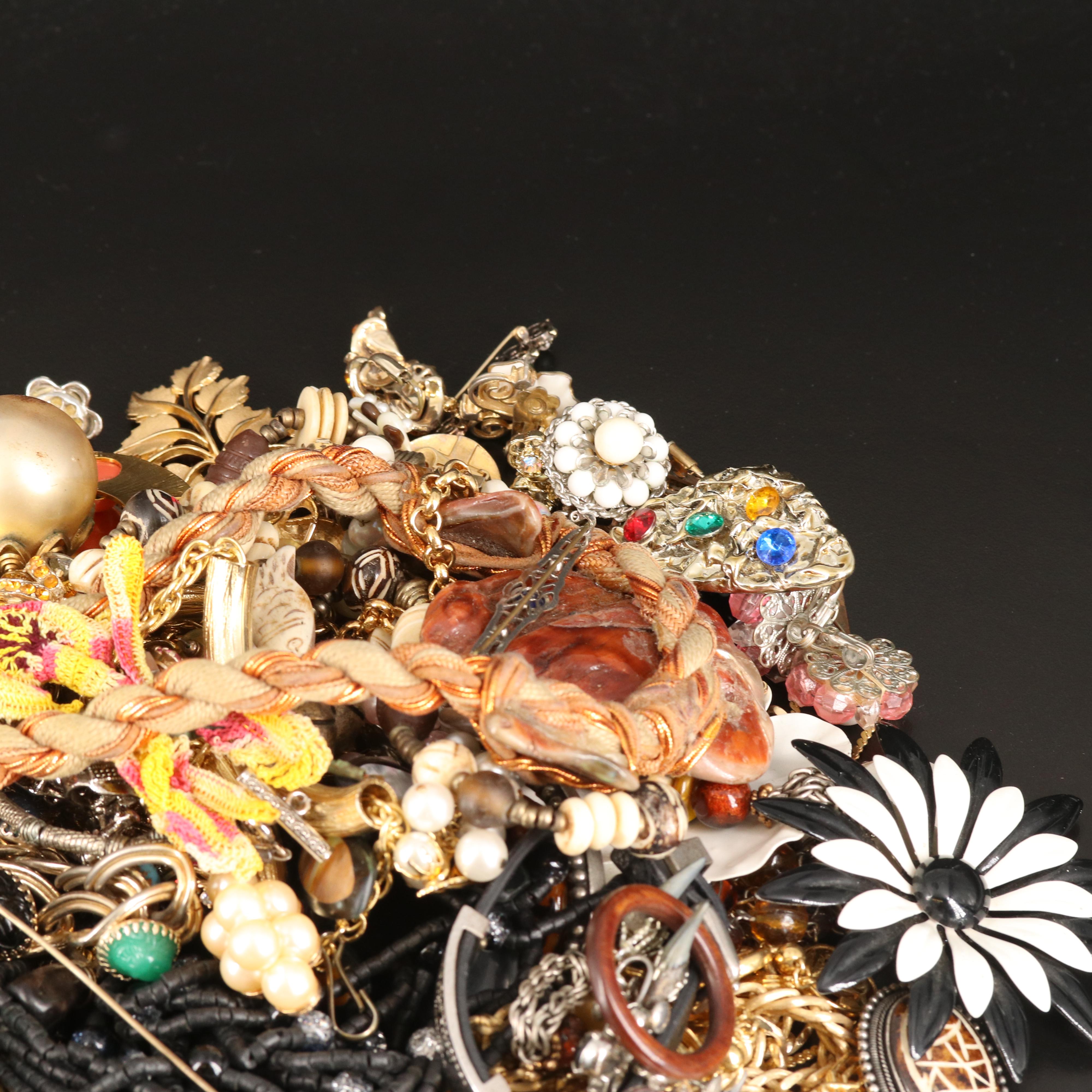 Uncommon Discoveries: Jewelry Collection