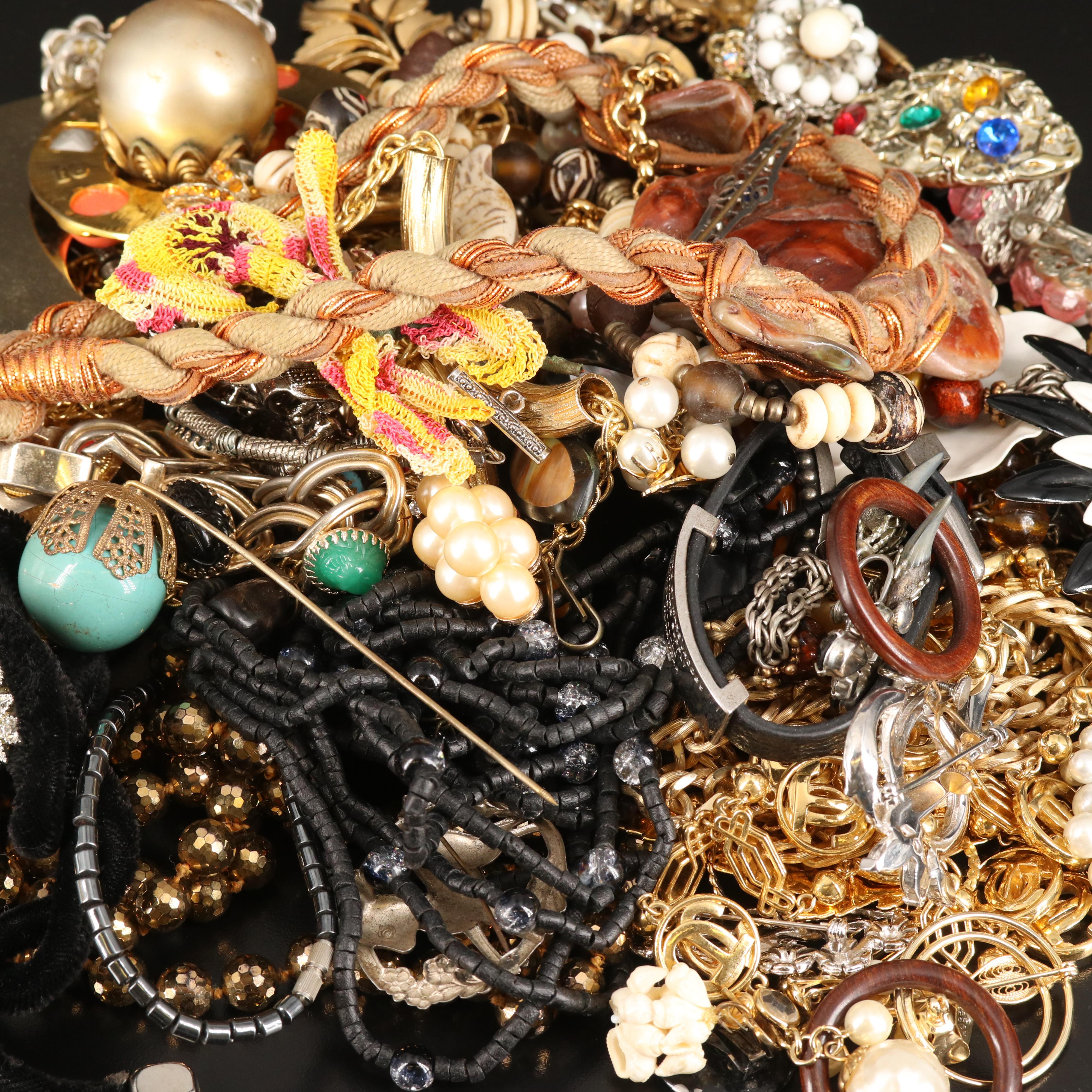 Uncommon Discoveries: Jewelry Collection
