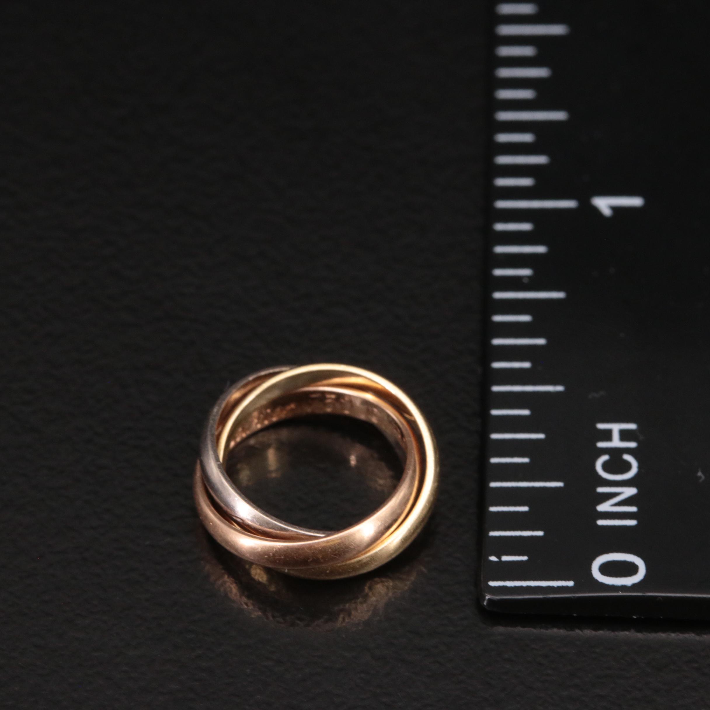 Cartier "Trinity" Interlocking Rings Pendant in Tri-Color 18K