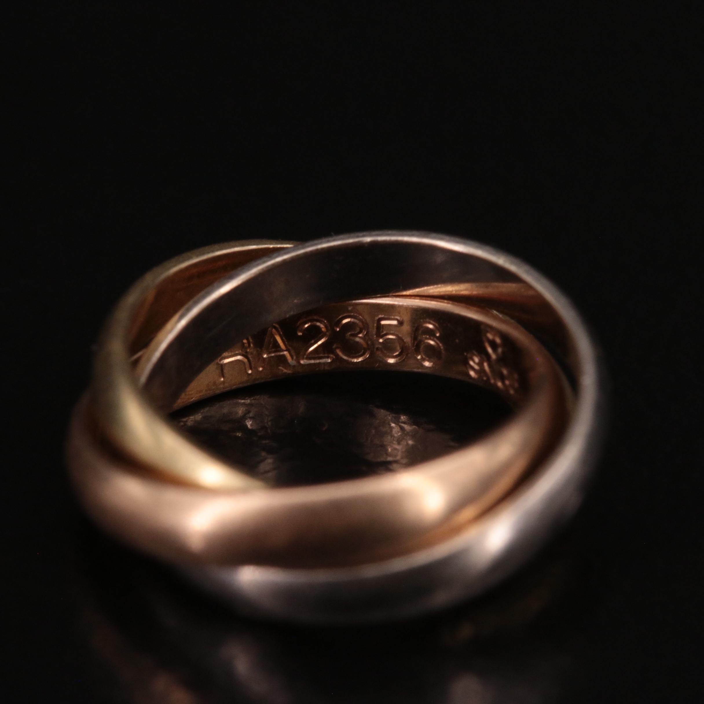 Cartier "Trinity" Interlocking Rings Pendant in Tri-Color 18K