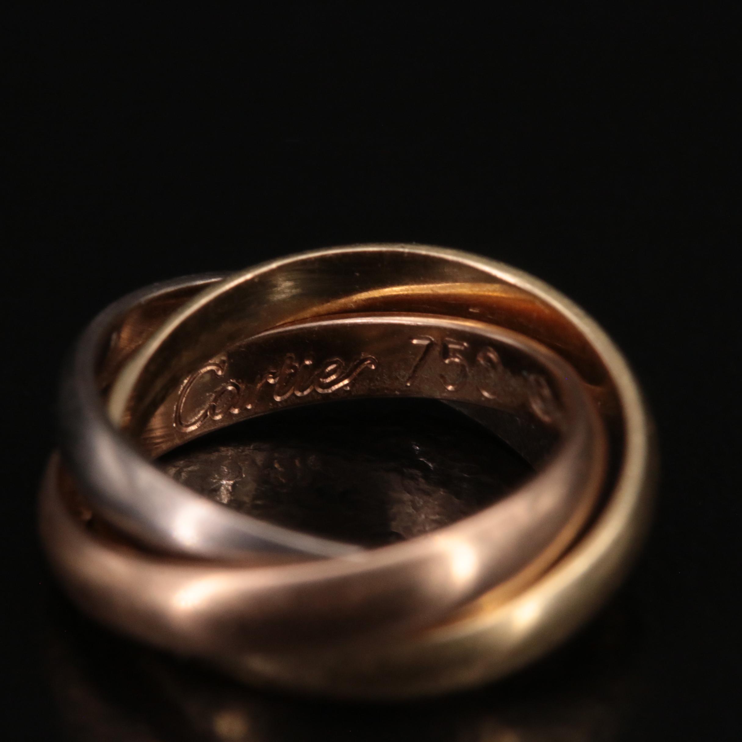 Cartier "Trinity" Interlocking Rings Pendant in Tri-Color 18K