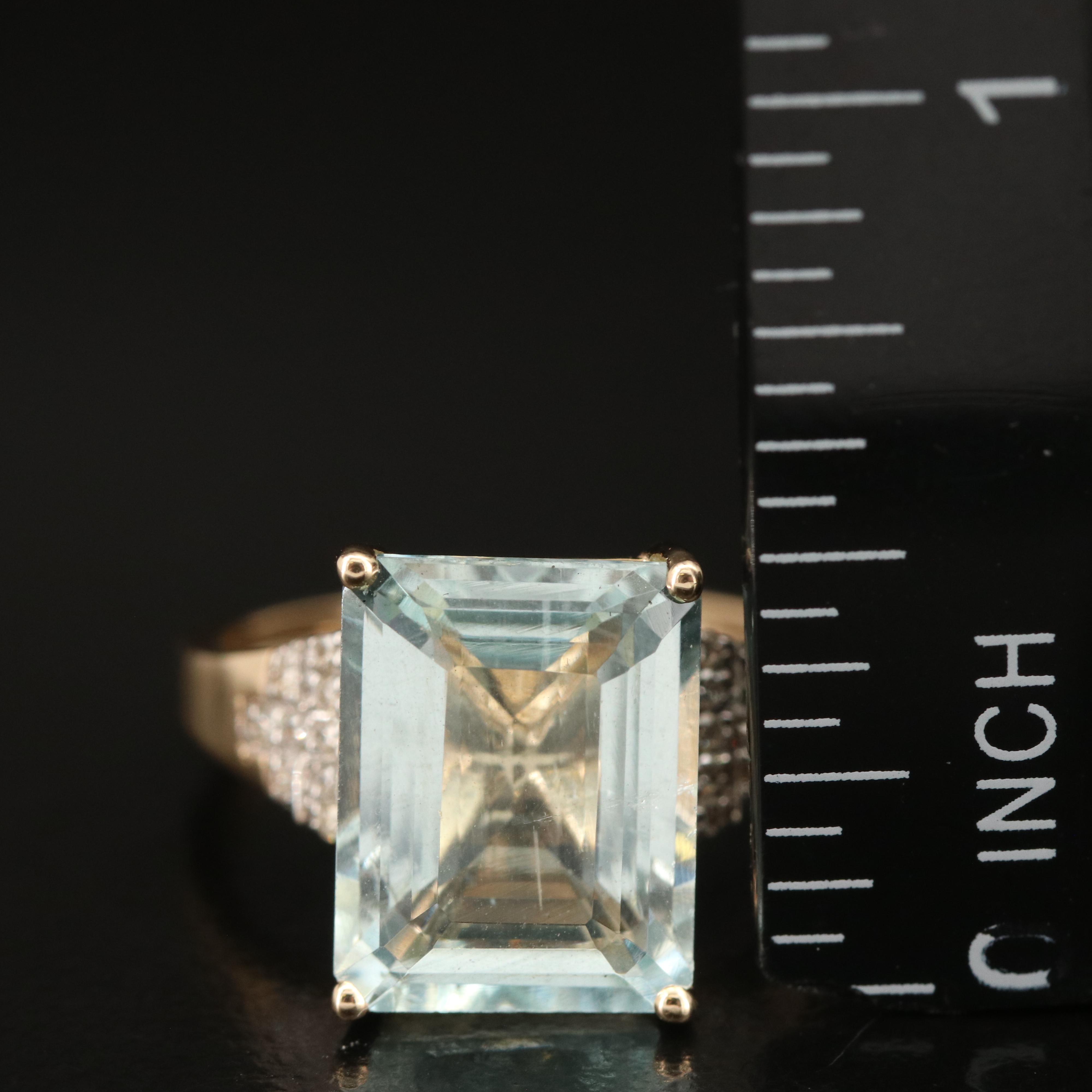 14K 5.36 CT Aquamarine and Diamond Ring
