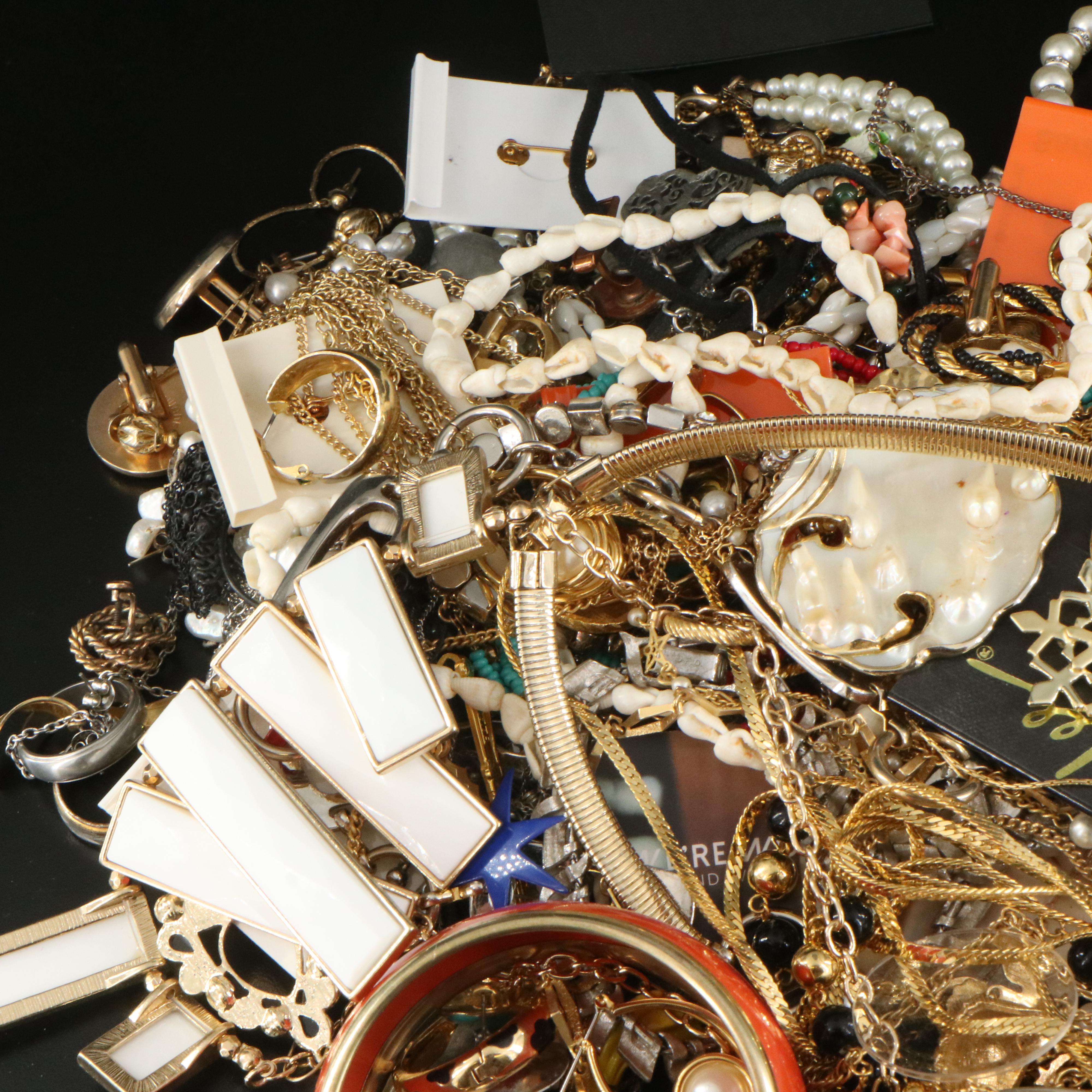 Uncommon Discoveries: Jewelry Collection