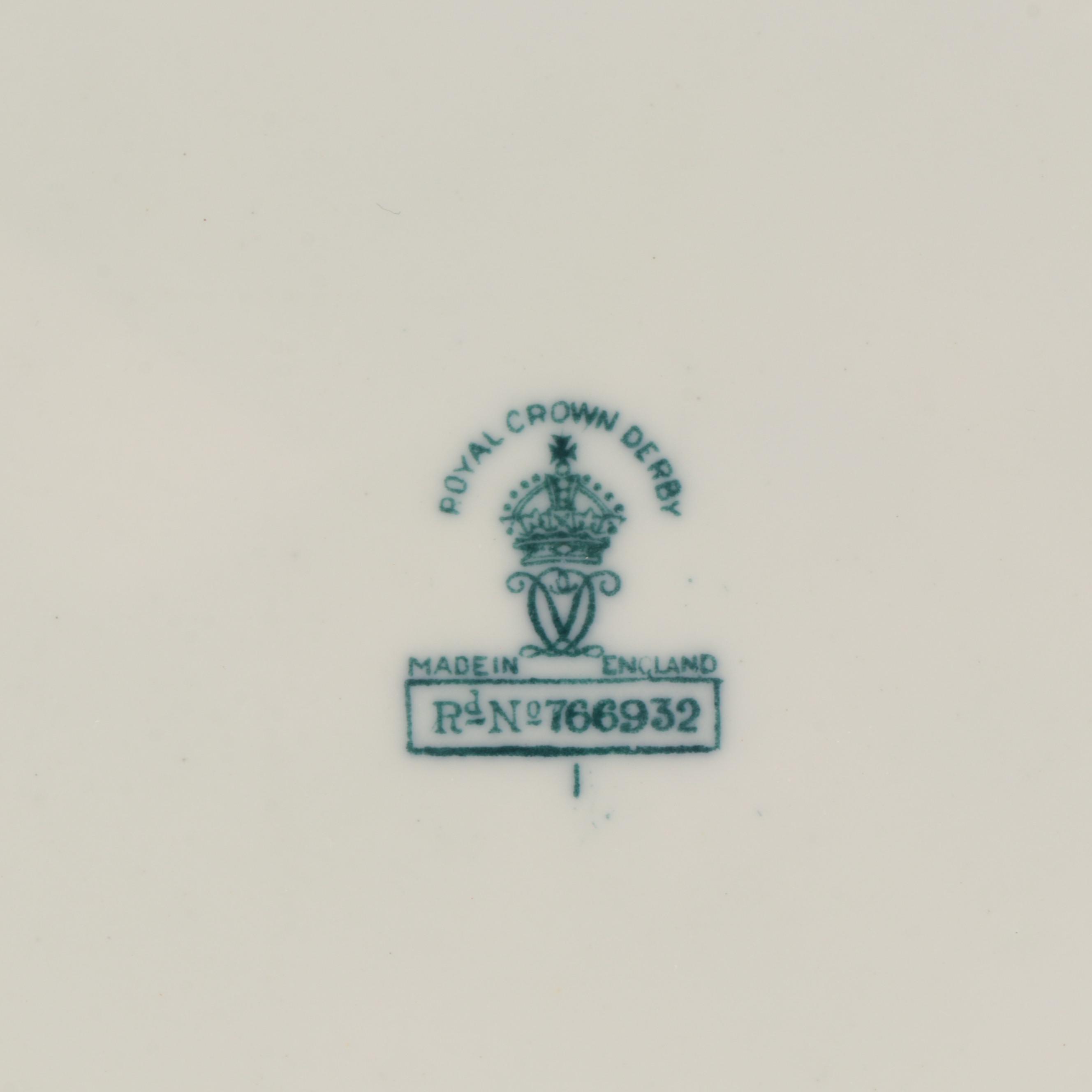 Royal Crown Derby "Green Aves" Bone China Luncheon Plates, 1956-1965