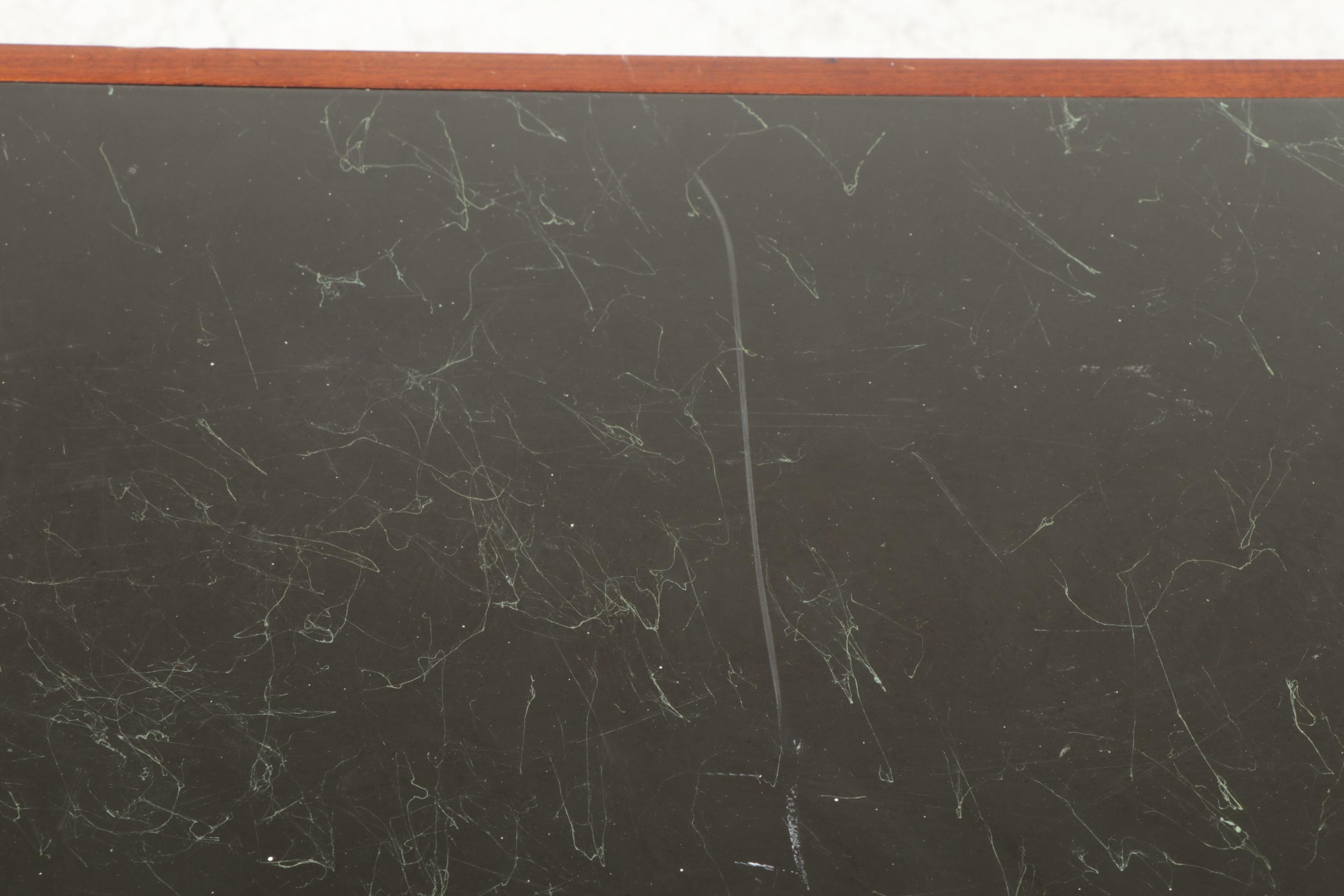 Hickory Furniture George III Style Mahogany and Faux Marble Top Console Table