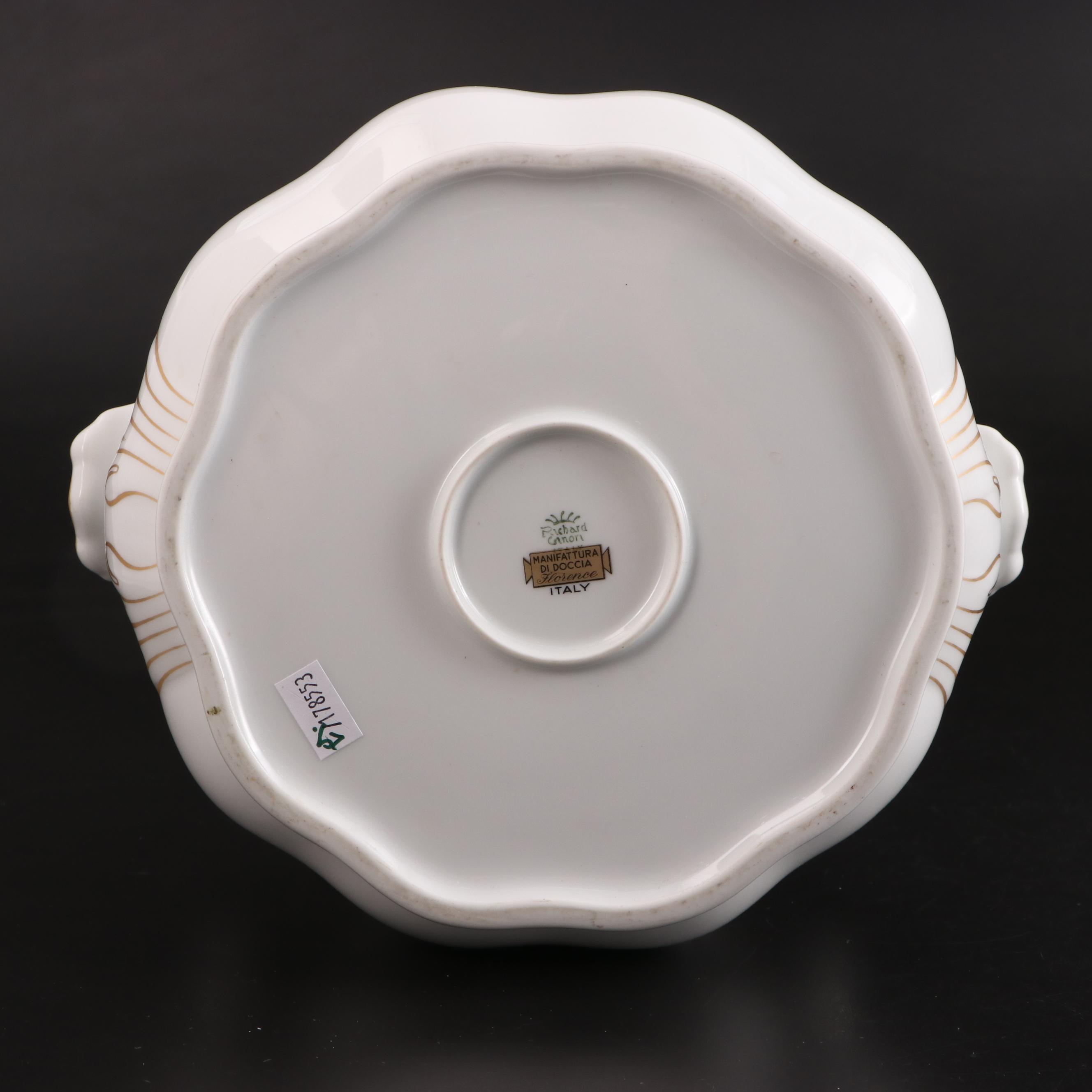 Richard Ginori "Fiesole" Porcelain Cache Pot