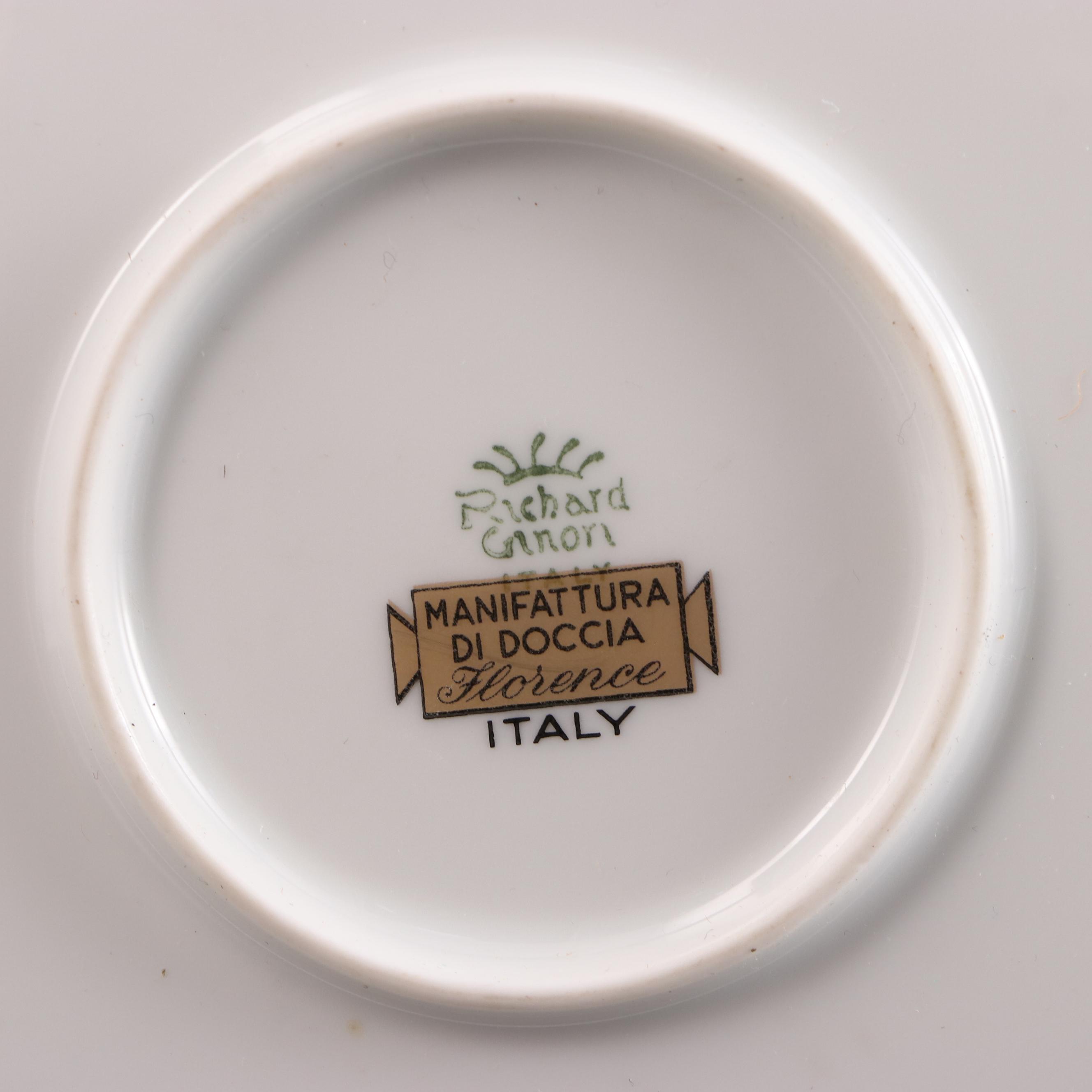 Richard Ginori "Fiesole" Porcelain Cache Pot