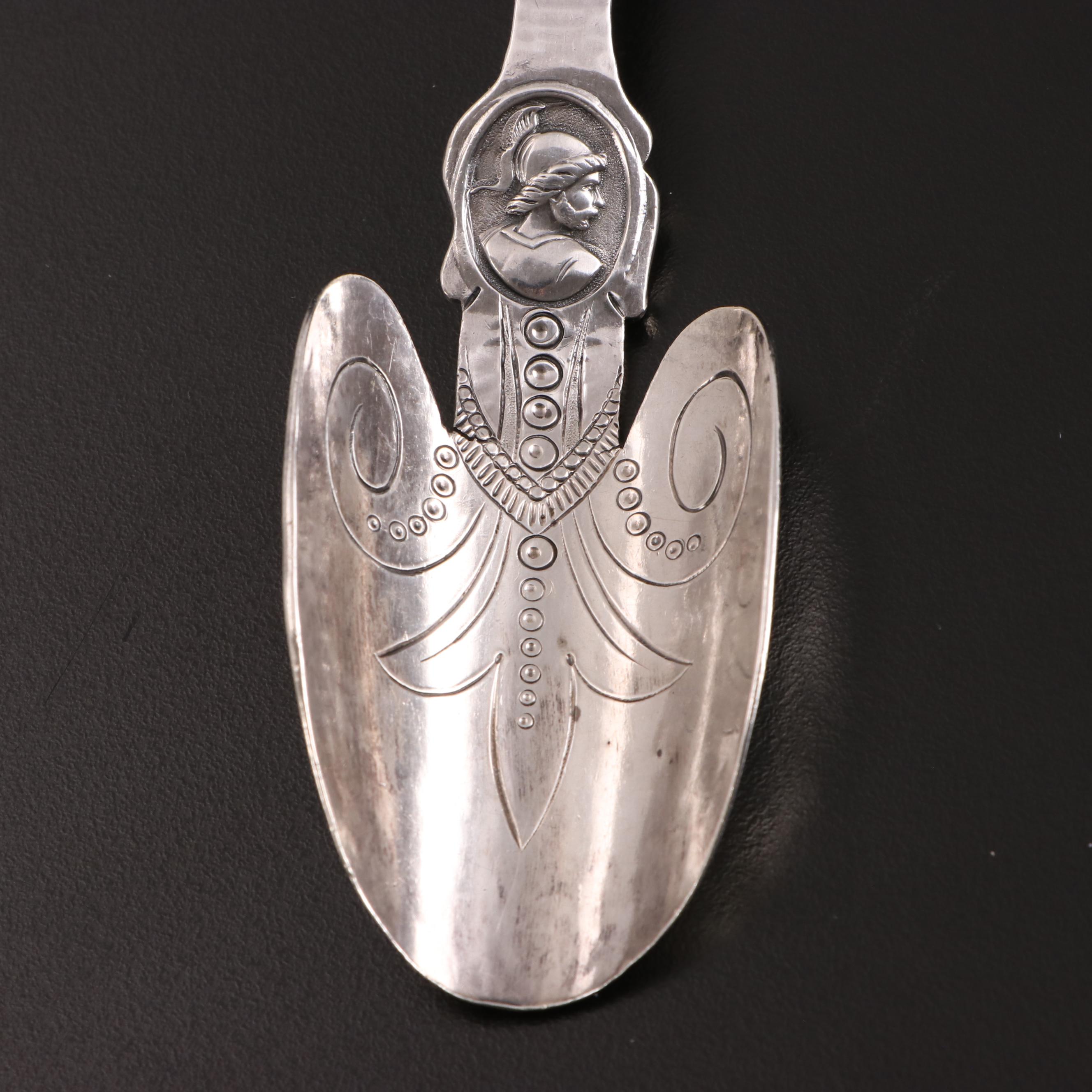 Duhme & Co. of Cincinnati Neoclassical Hammered Sterling Silver Cheese Scoop
