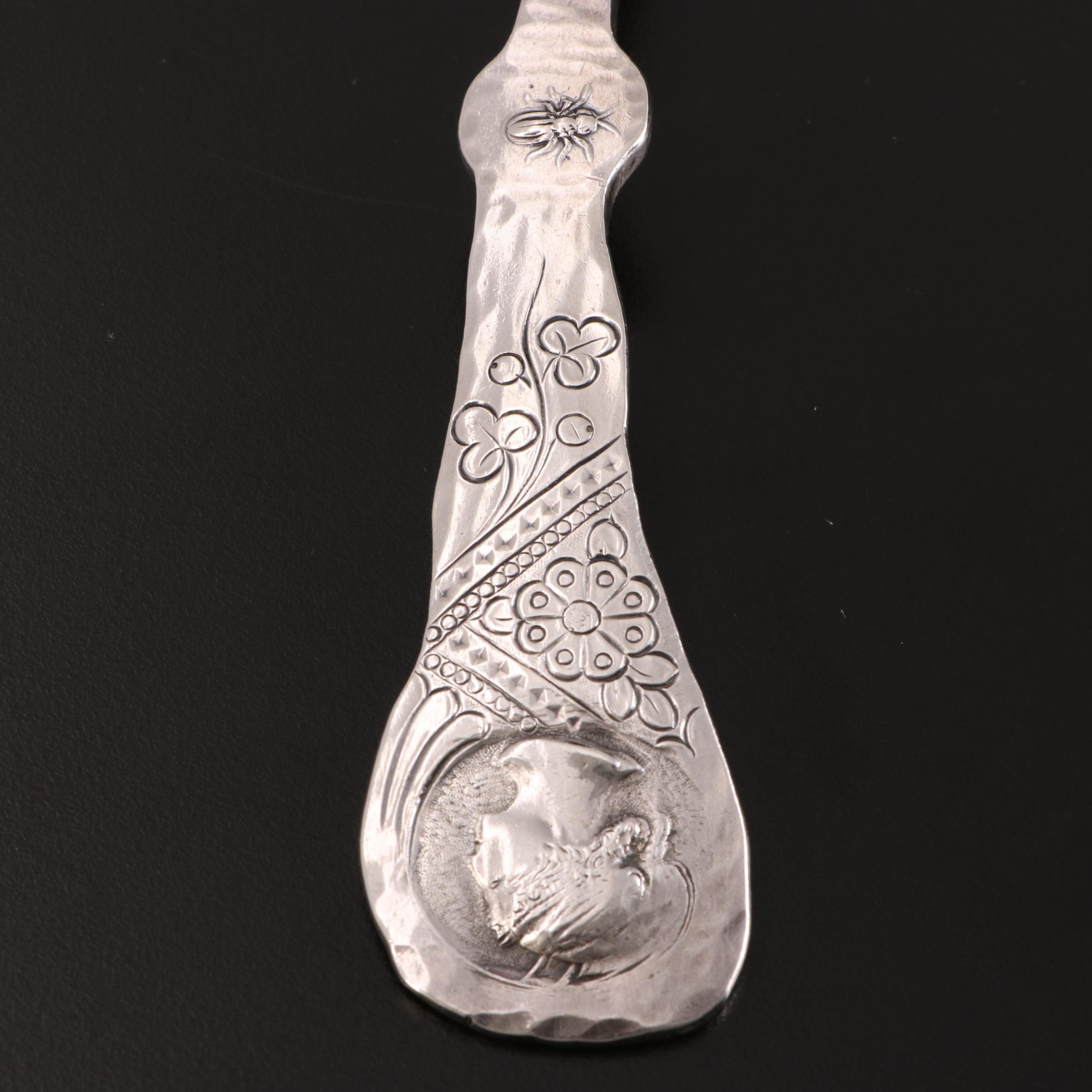 Duhme & Co. of Cincinnati Neoclassical Hammered Sterling Silver Cheese Scoop