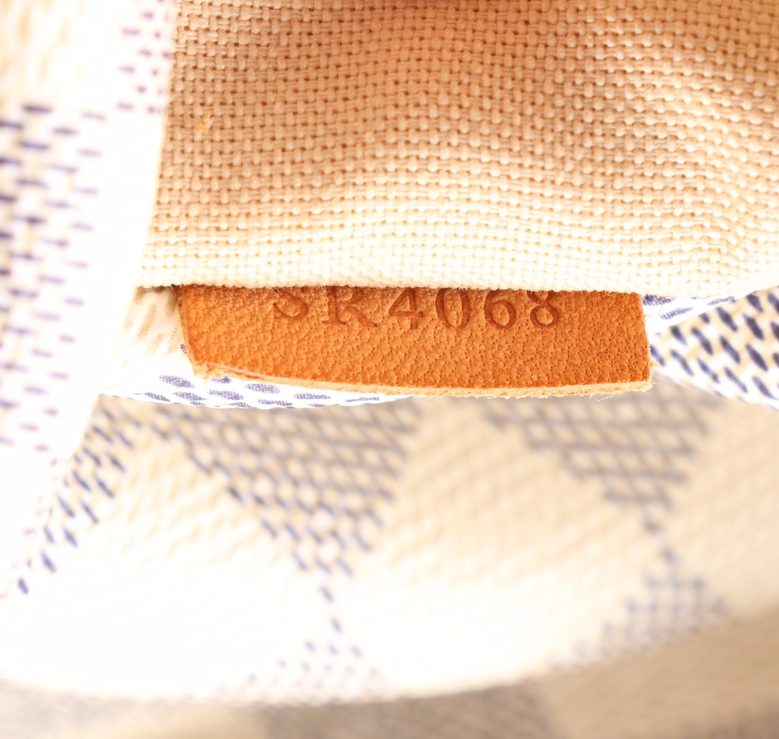 Louis Vuitton Totally MM Tote in Damier Azure Canvas