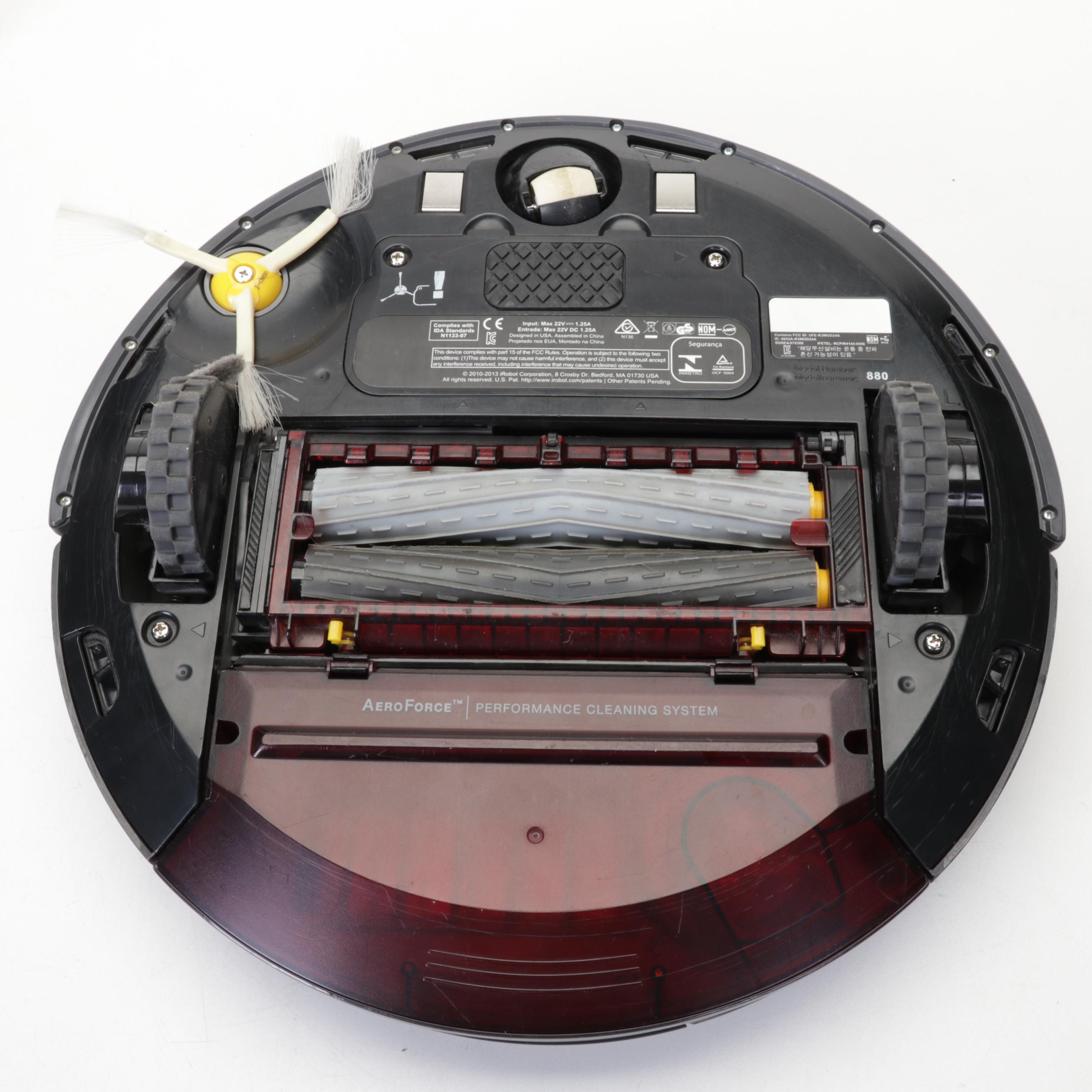 iRobot Roomba 880 with Accessories, 2010-2013