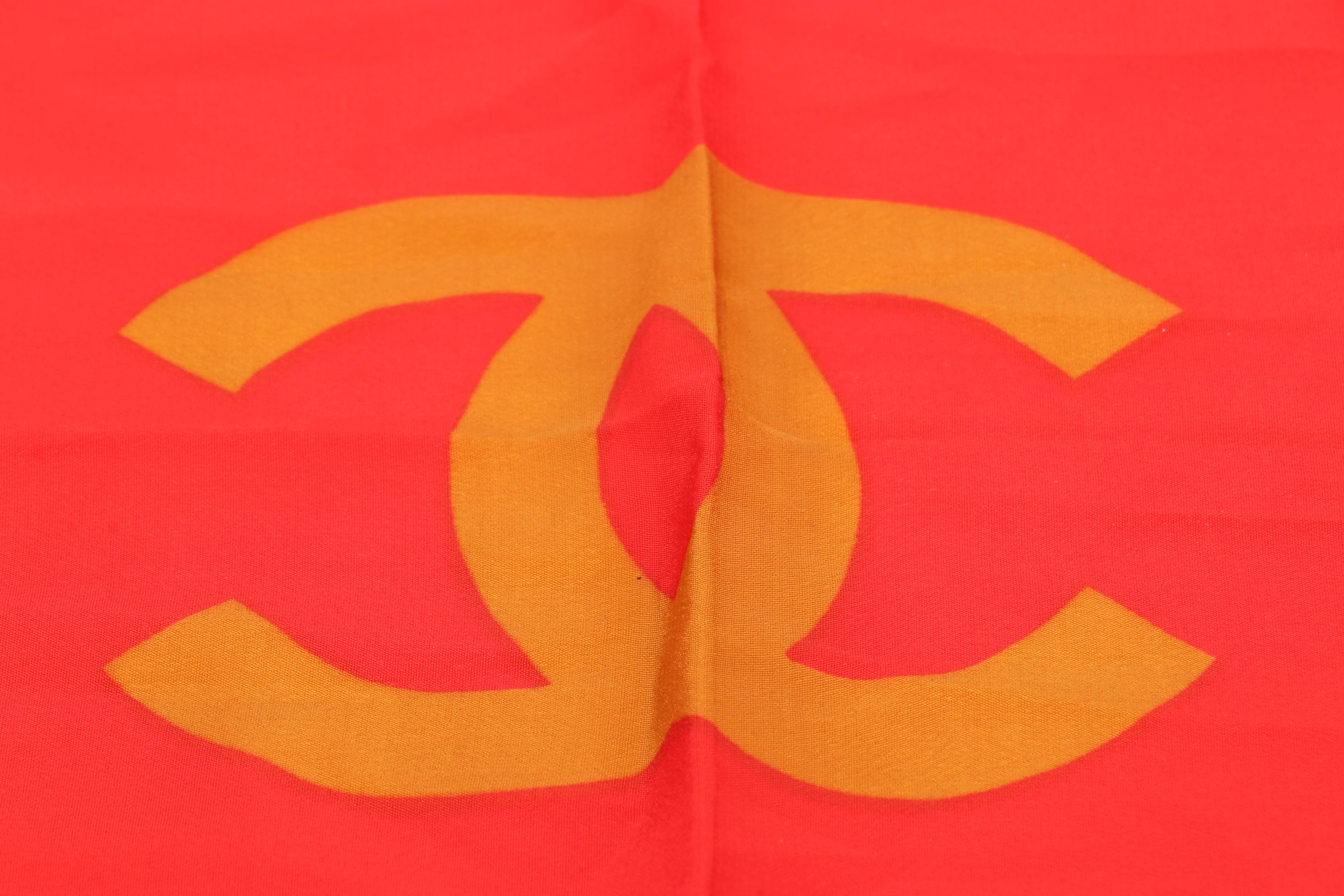 Chanel CC Chain-Link Pattern Silk Twill Scarf