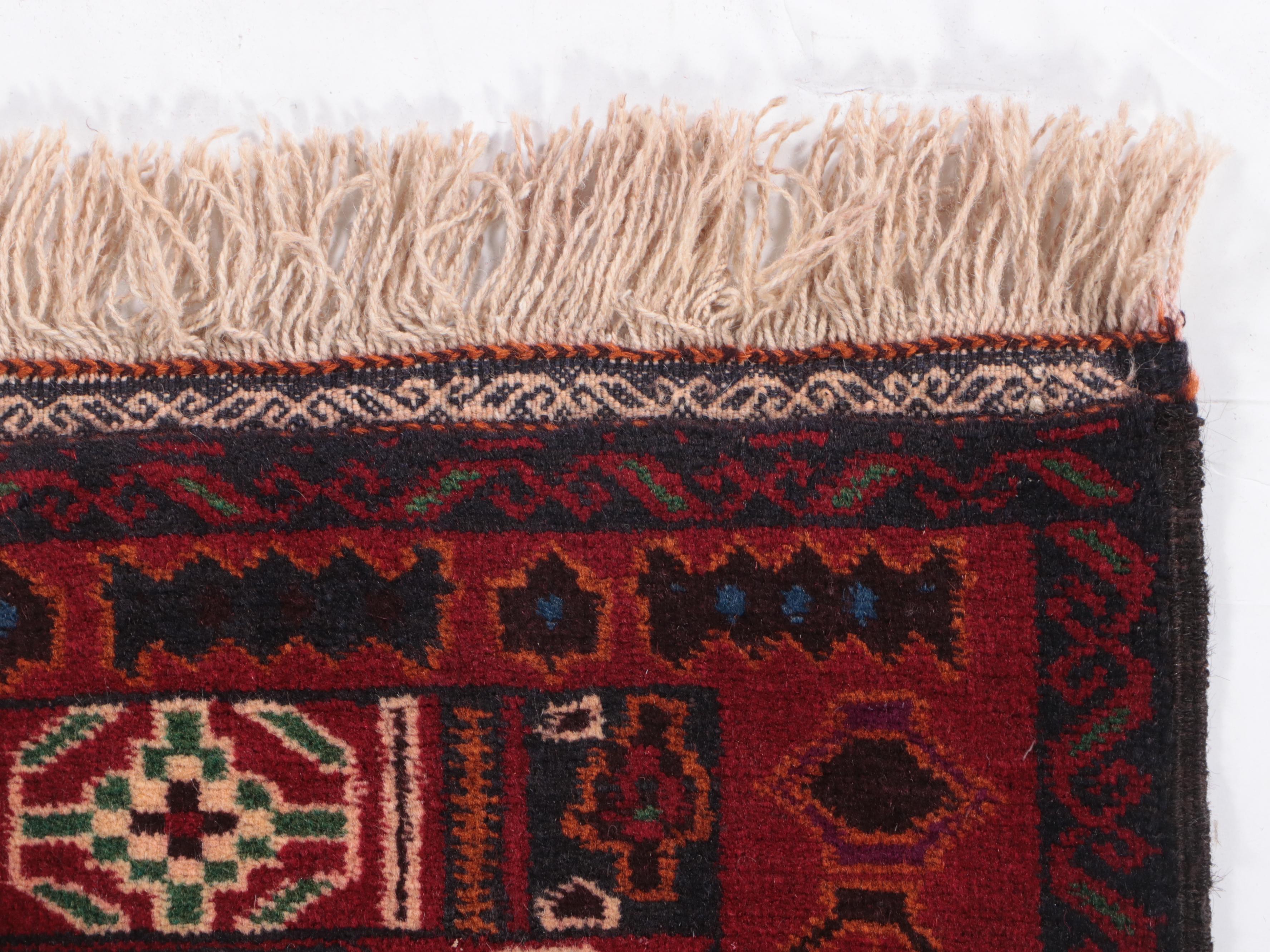 3'1 x 5'4 Hand-Knotted Persian Bakhshayesh Area Rug