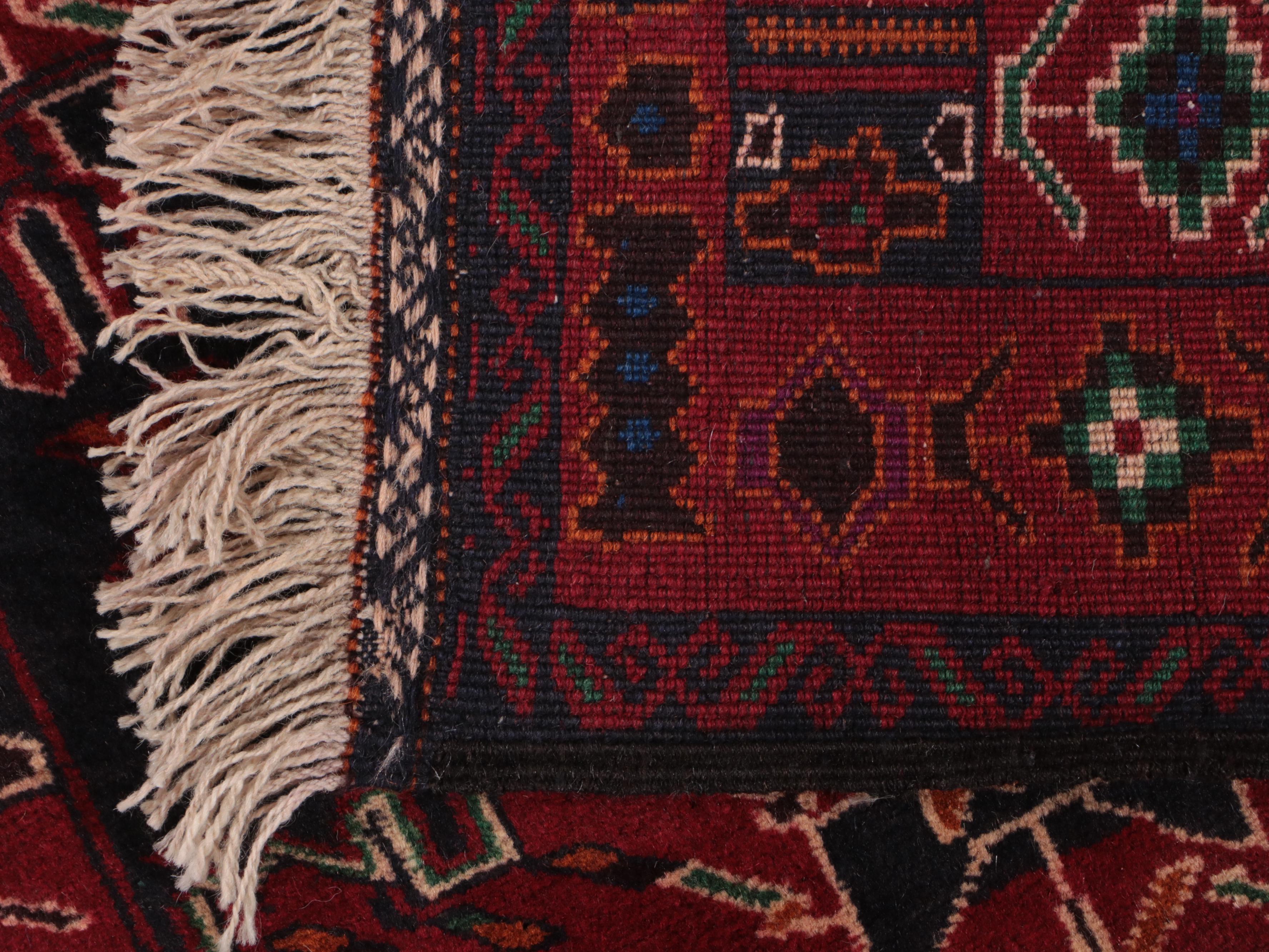 3'1 x 5'4 Hand-Knotted Persian Bakhshayesh Area Rug