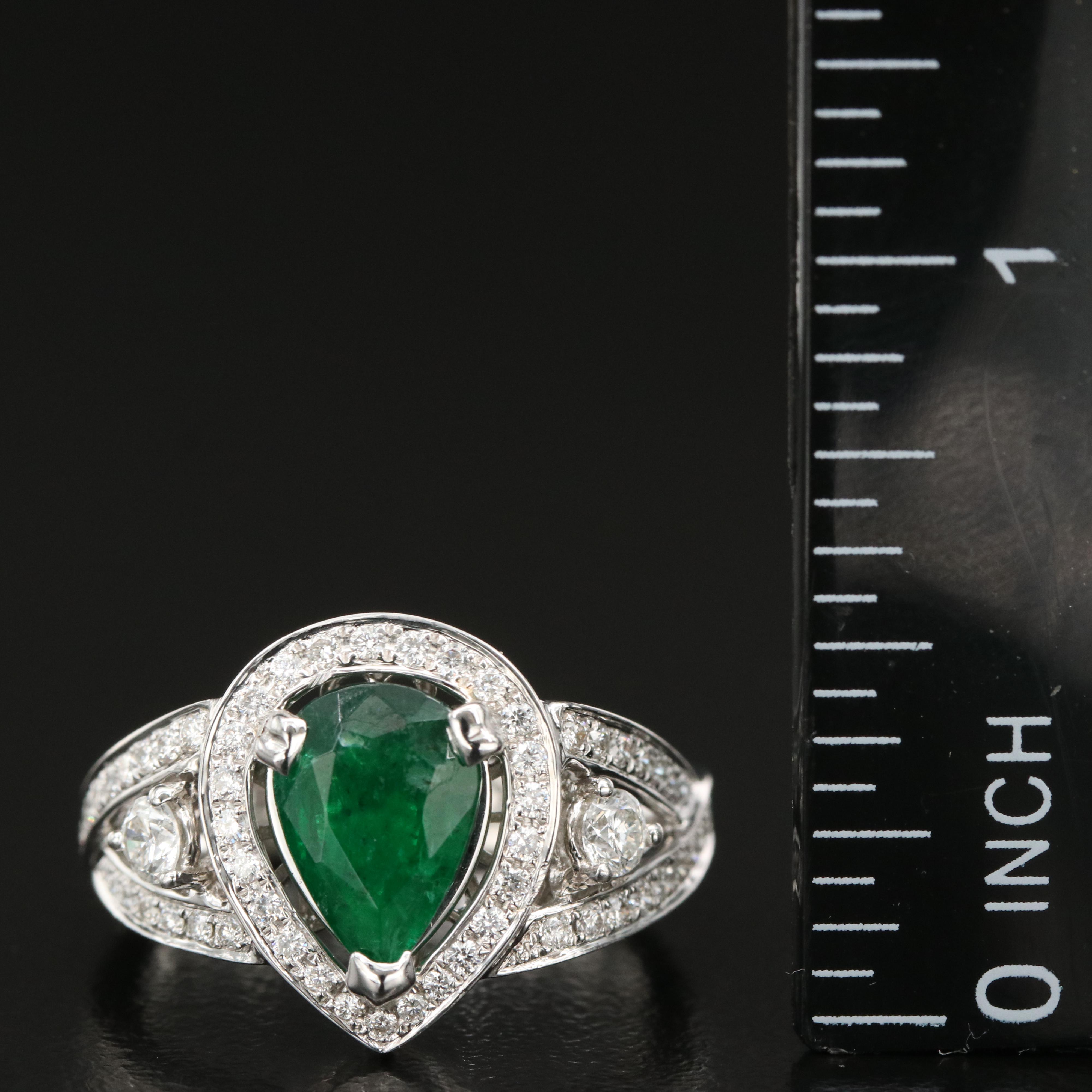 18K 1.38 CT Emerald and Diamond Teardrop Ring with GIA Report