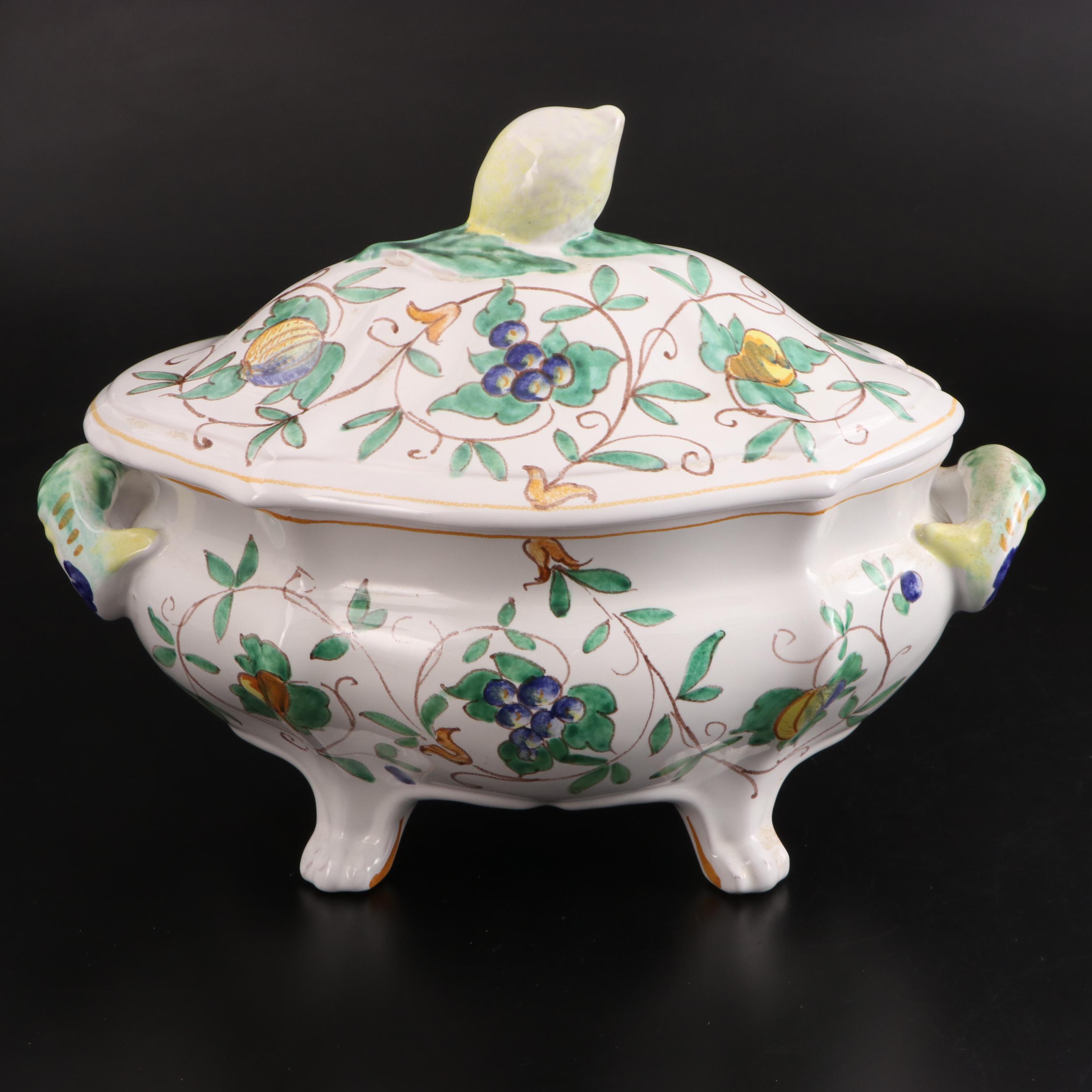 Cantagalli Majolica Lidded Soup Tureen with Ladle, Mid to Late 20th Century