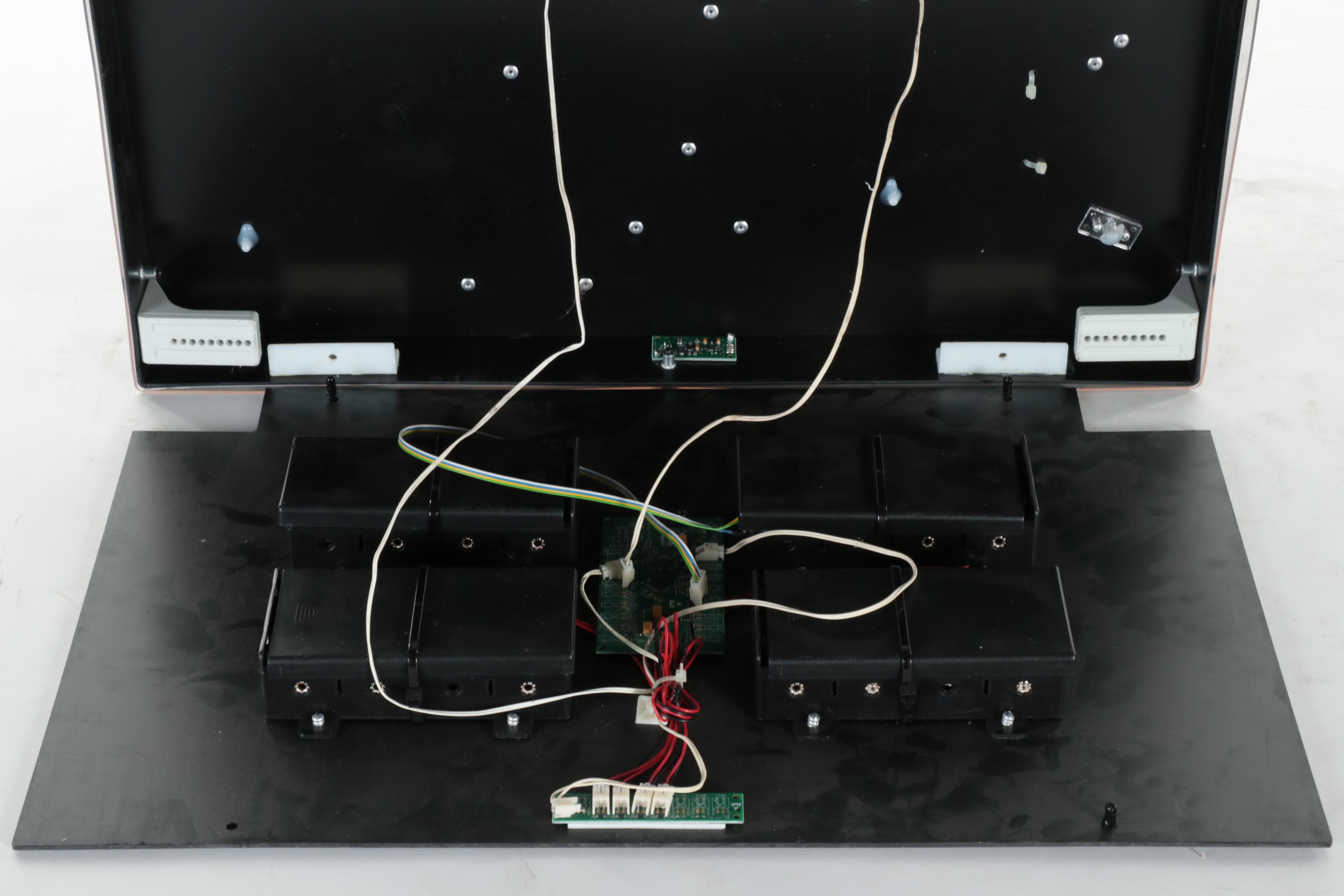 LEGO Bionicle and DC Super Hero Girls Building Toys Commercial Showcases