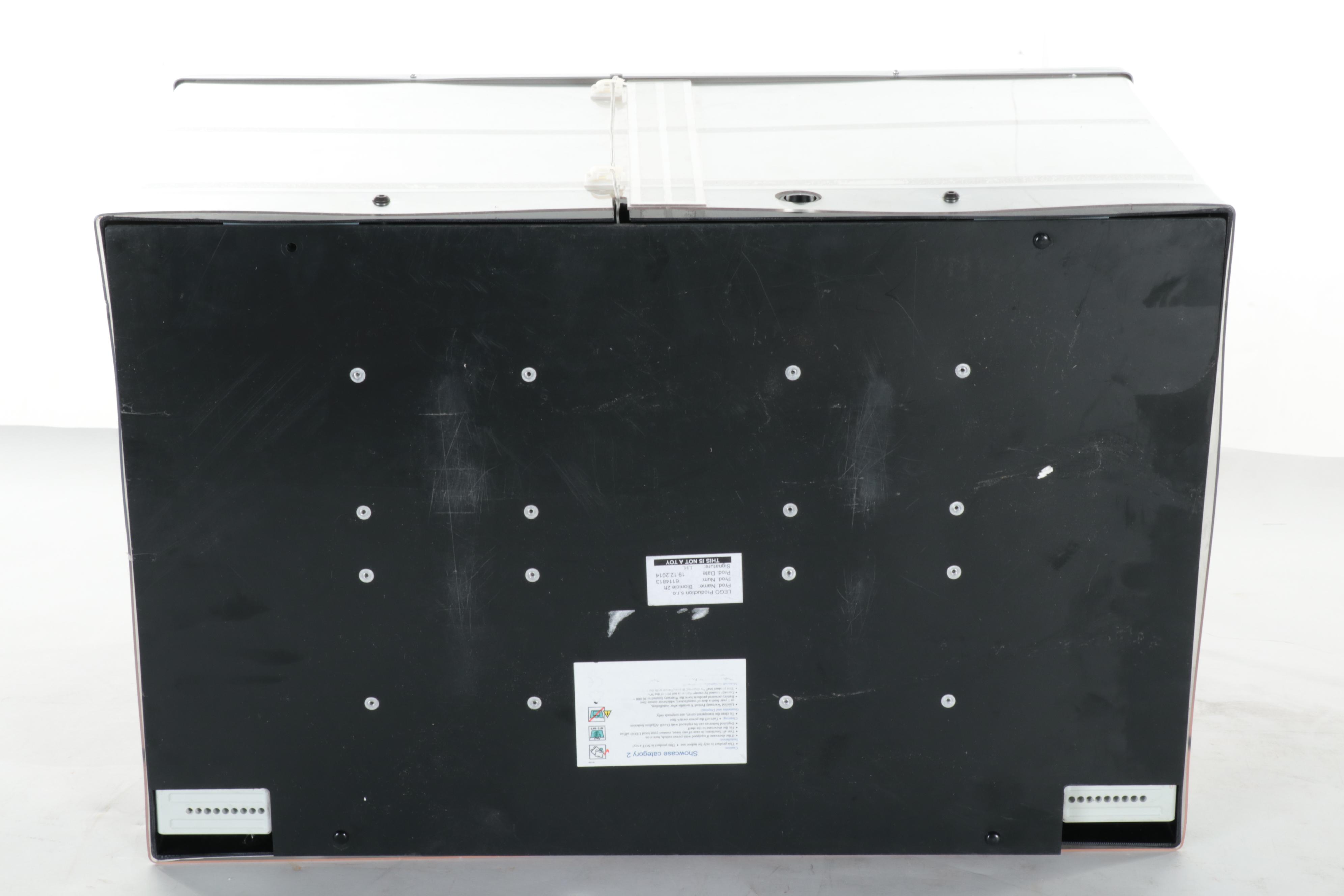 LEGO Bionicle and DC Super Hero Girls Building Toys Commercial Showcases