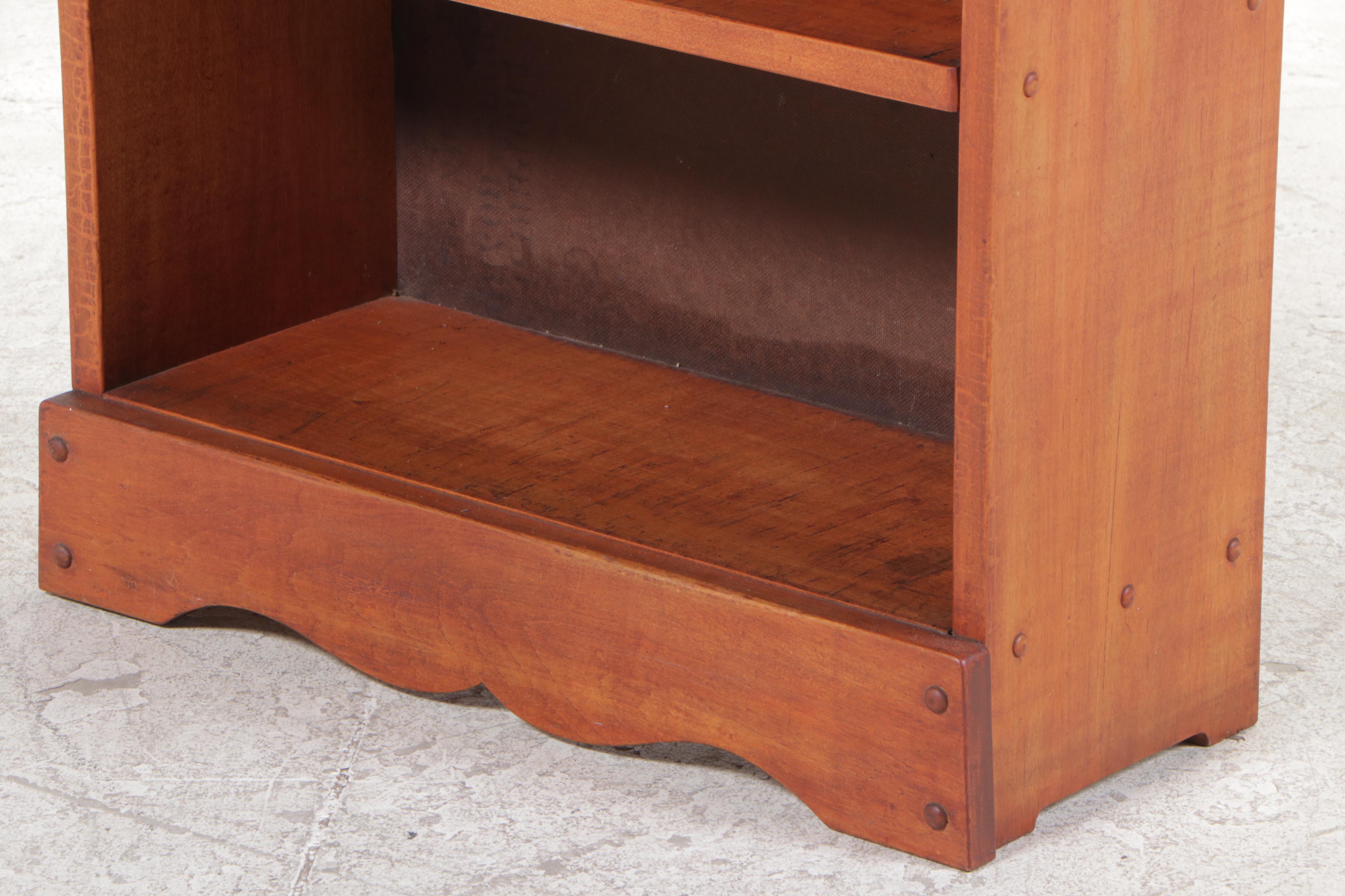 American Primitive Style Maple Four-Shelf Bookcase, Mid-20th Century