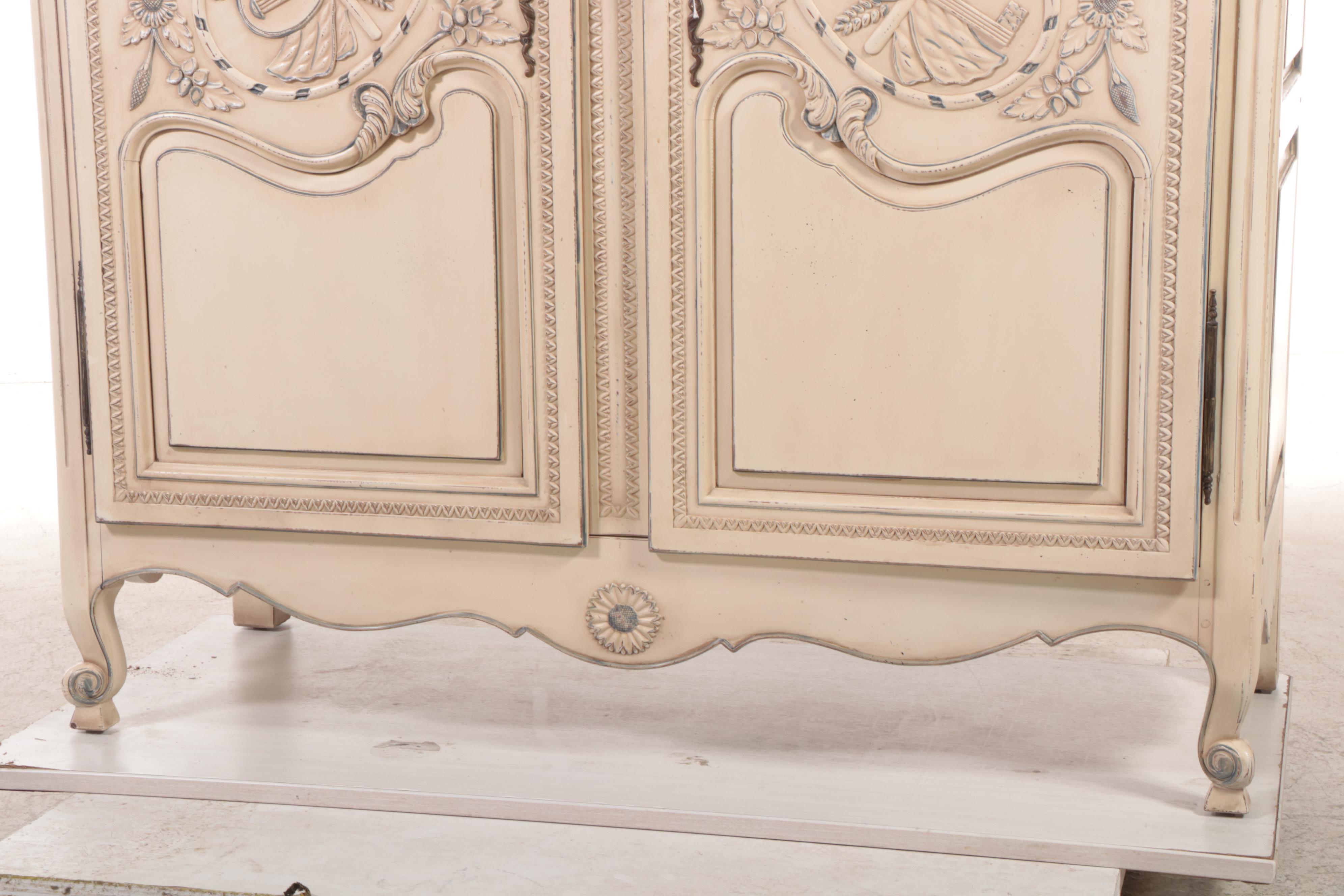 Louis XV Style Cream and Blue-Painted "Normandy" Vitrine