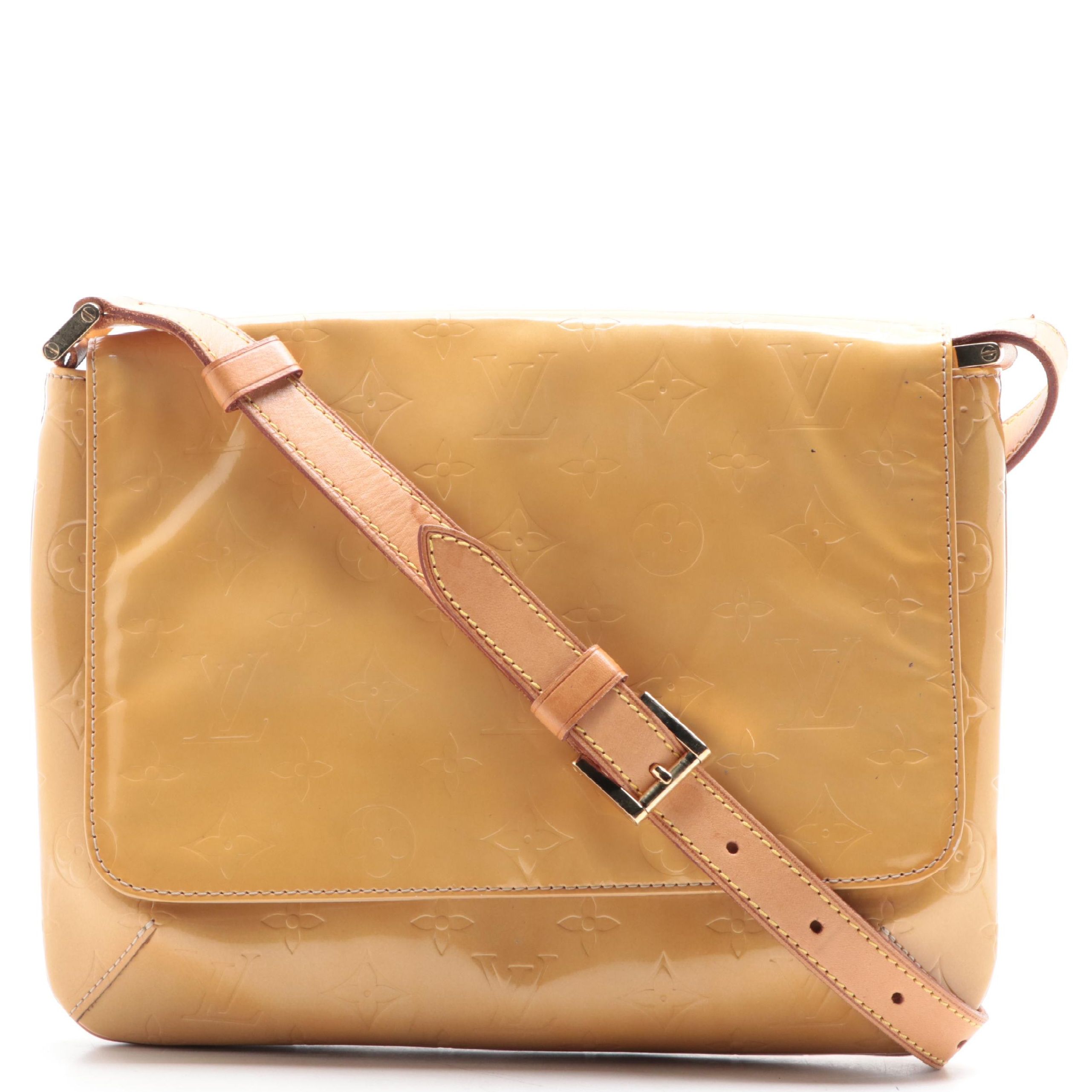 Louis Vuitton Thompson Street Front Flap Bag in Monogram Vernis