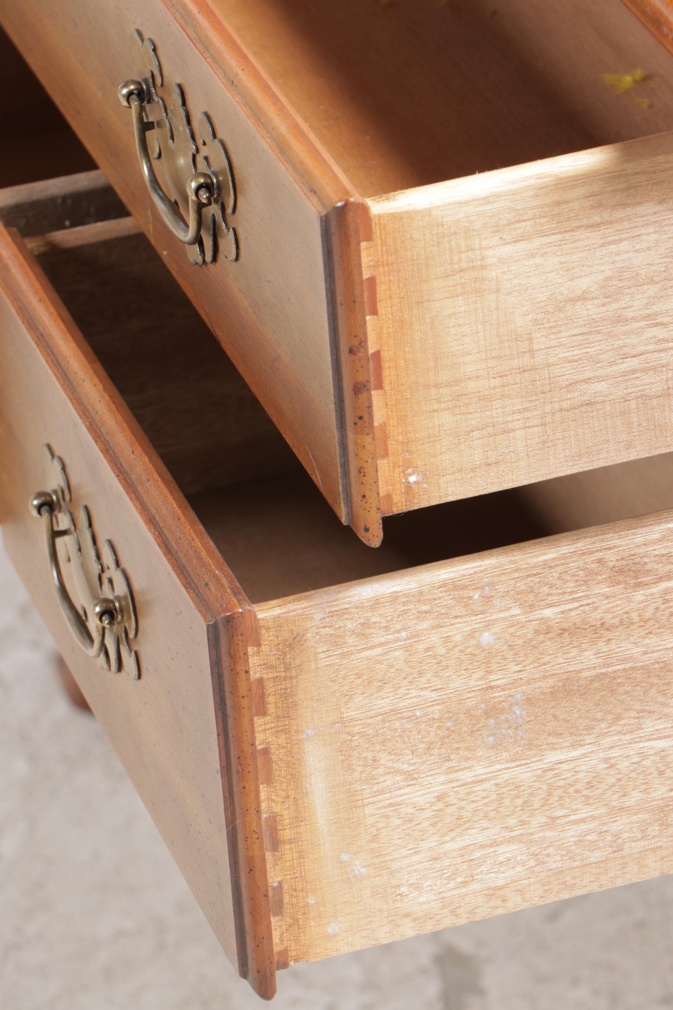 Queen Anne Style Cherrywood Lowboy, Late 20th Century