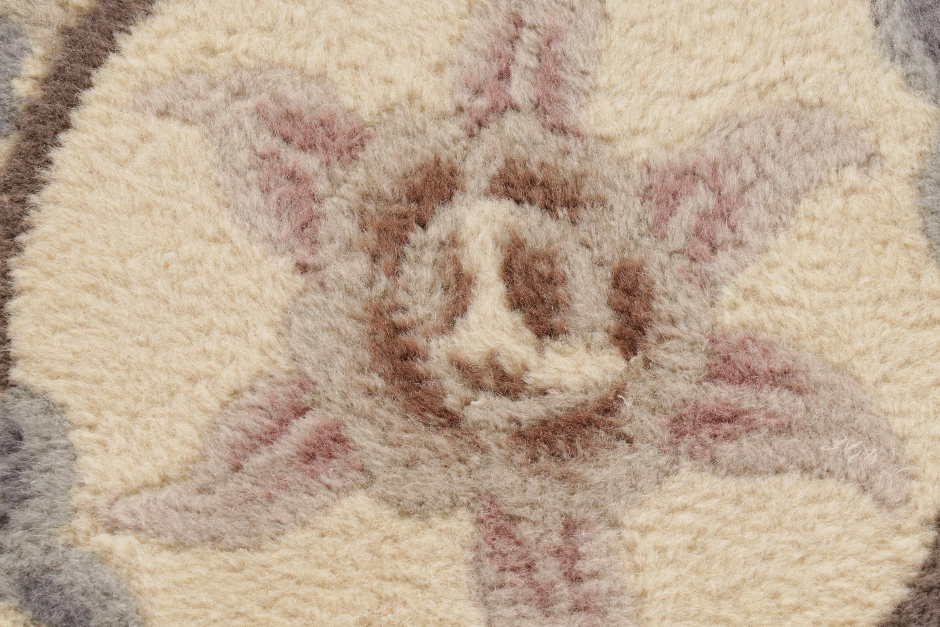 3'3 Octagonal Hand-Tufted Mandarin Classics Chinese Peking Accent Rug