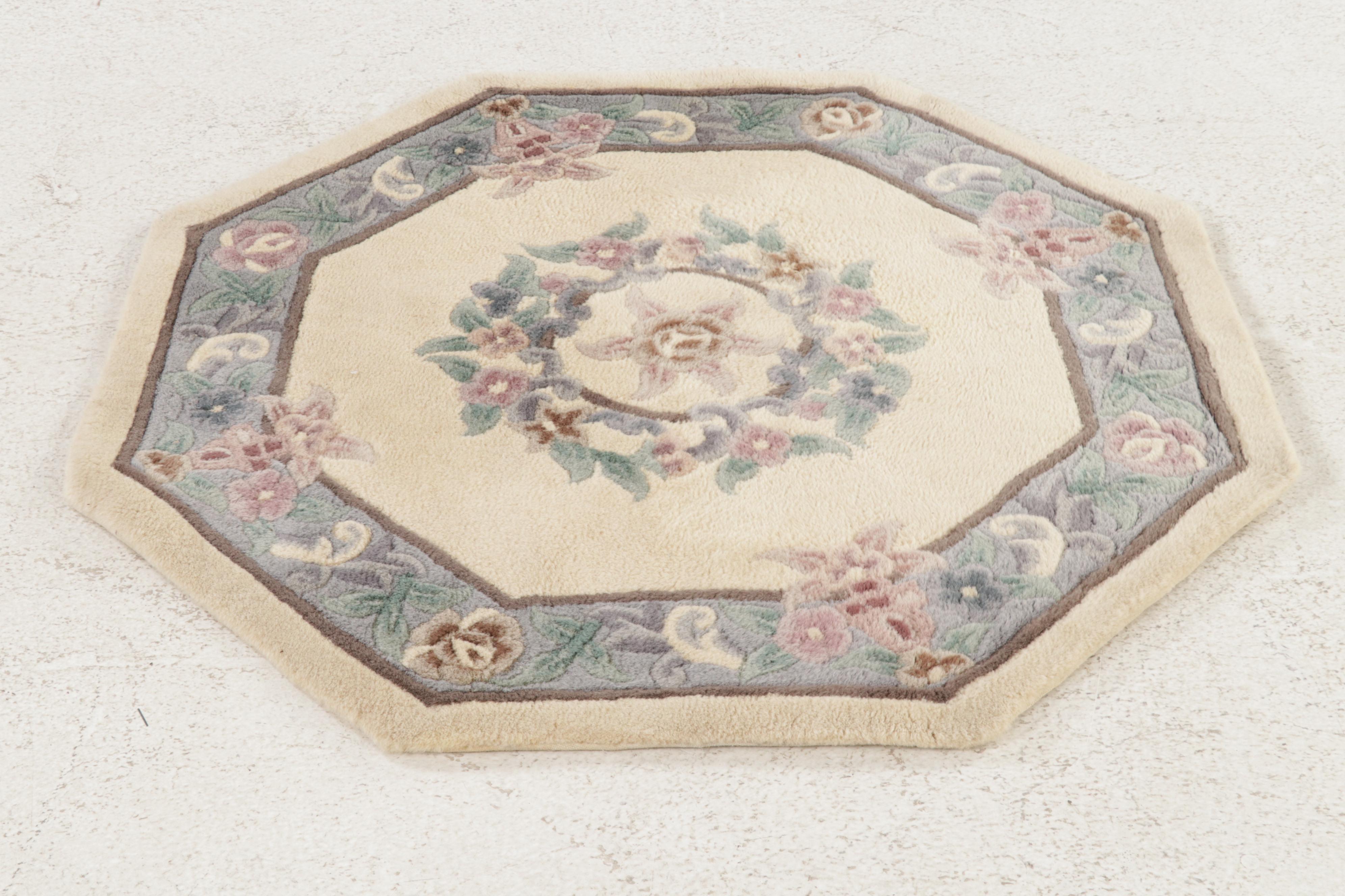 3'3 Octagonal Hand-Tufted Mandarin Classics Chinese Peking Accent Rug