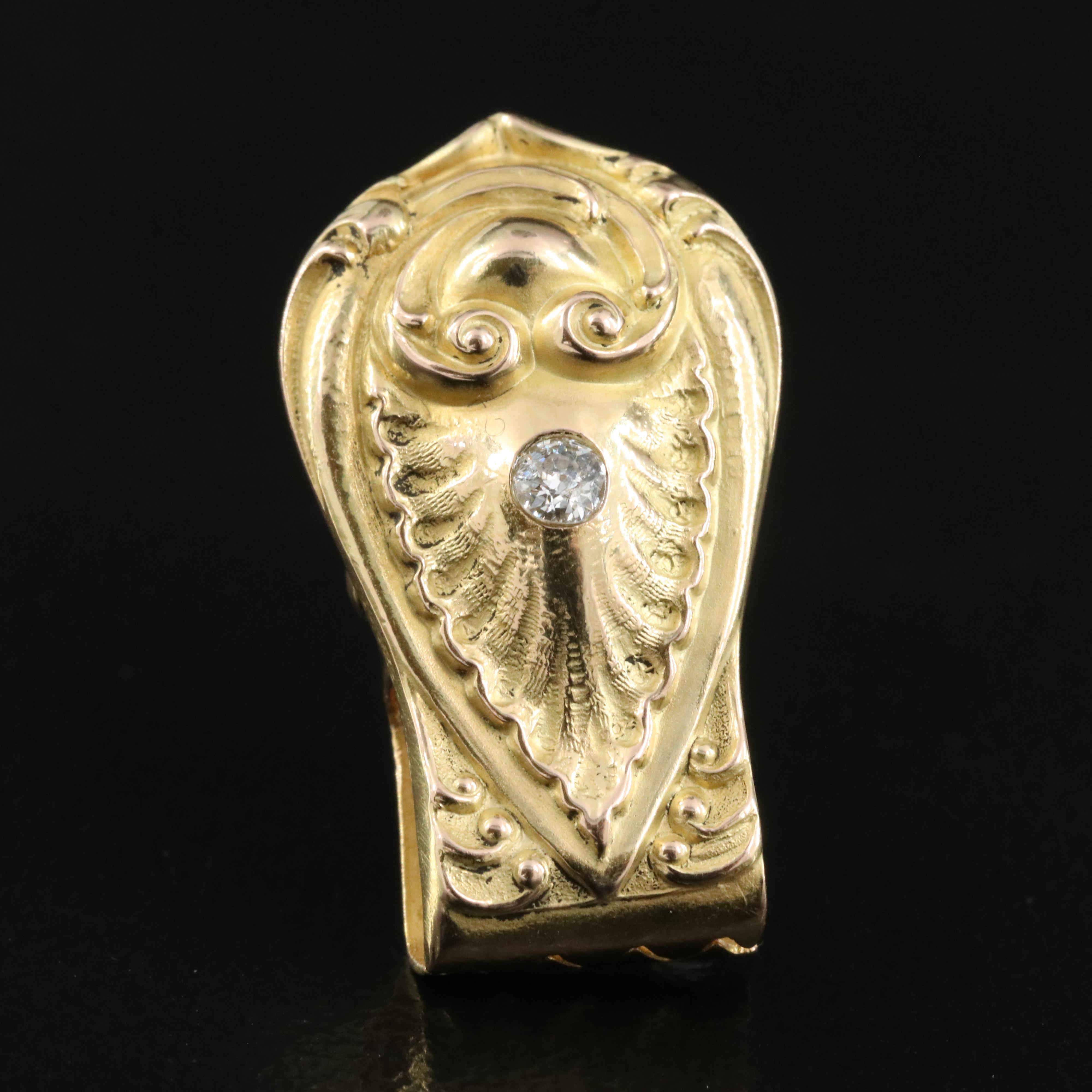 Vintage 14K 0.05 CT Diamond Chain Shortener