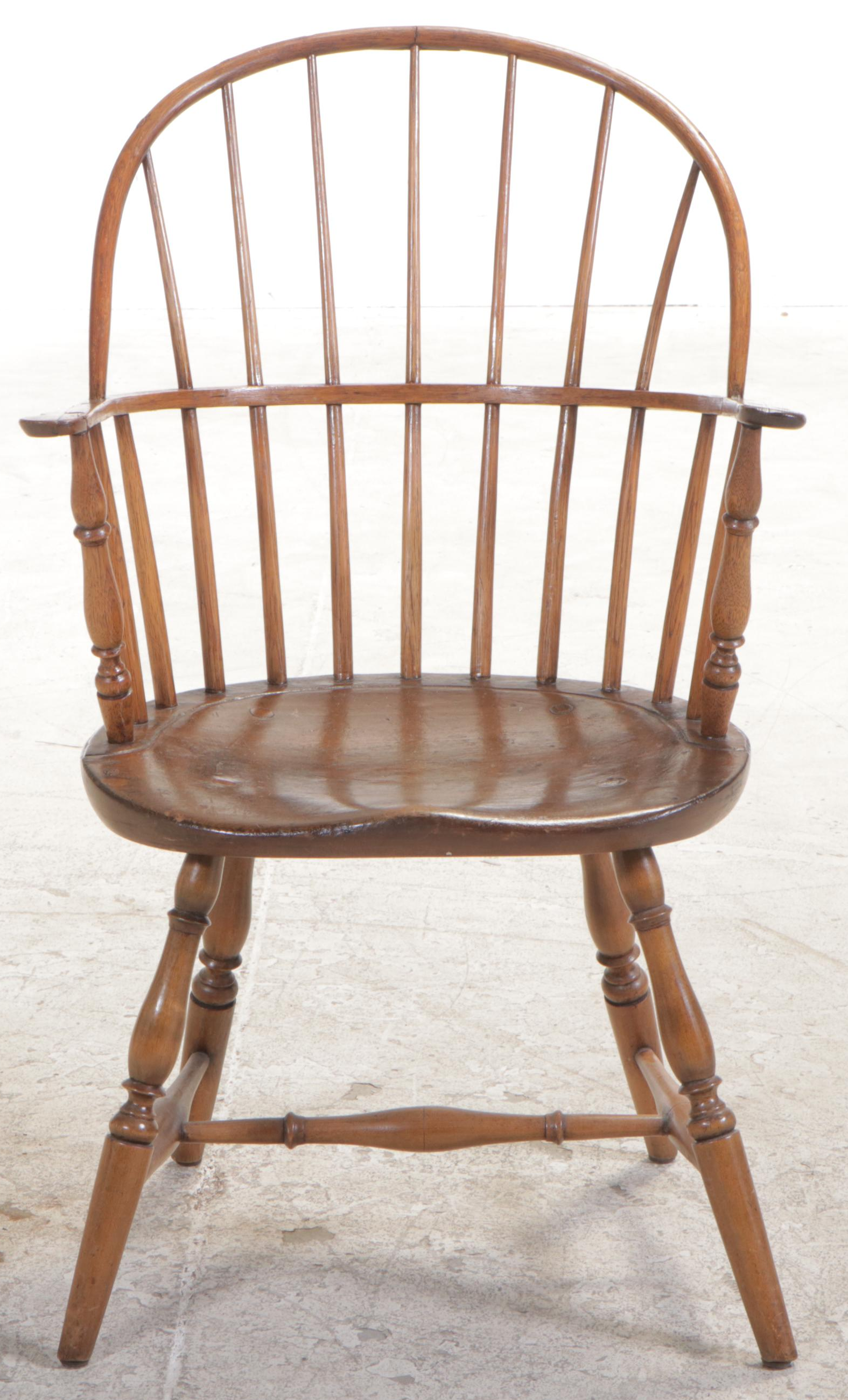 American Oak, Poplar, and Maple Sack-Back Windsor Armchair, circa 1800