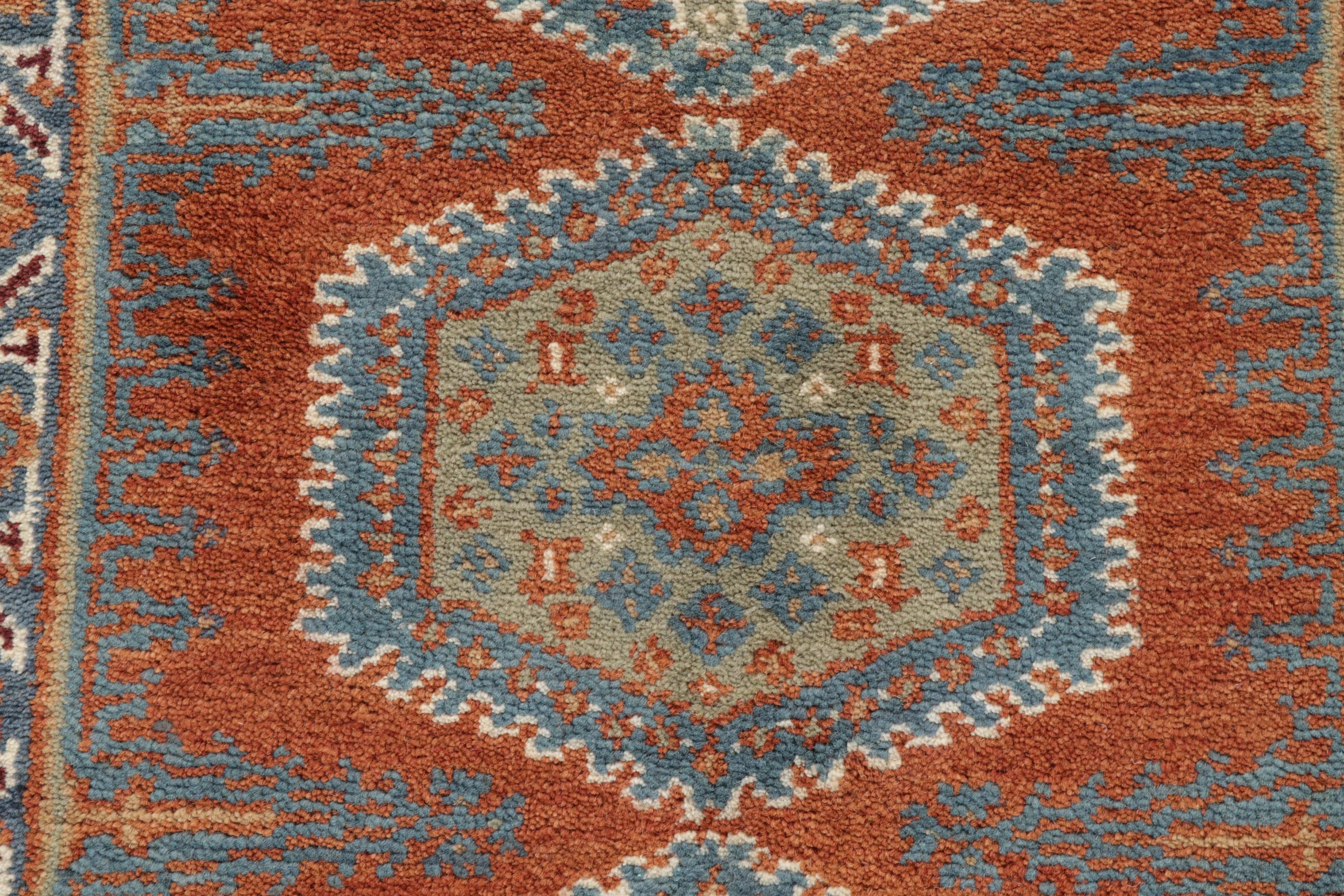 2'7 x 8'2 Hand-Knotted Persian Viss Carpet Runner