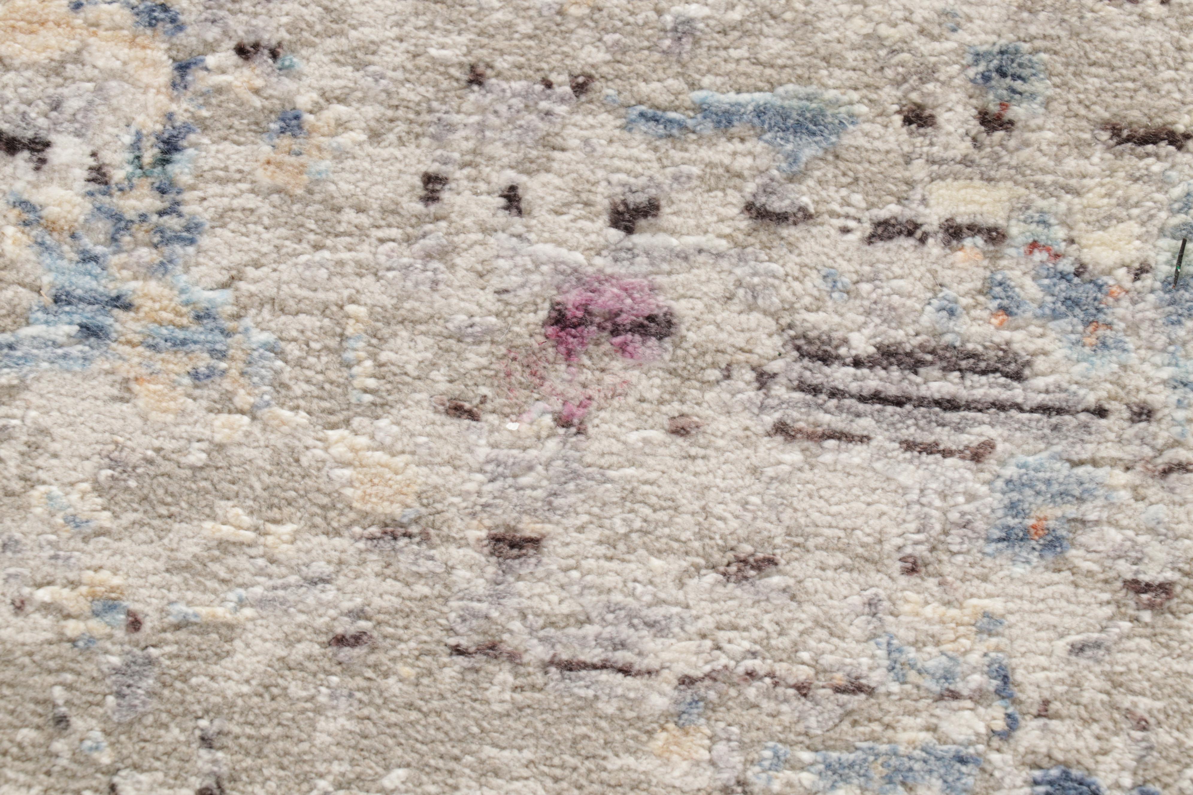 4'11 x 7'9 Machine Made Safavieh "Dream" Area Rug