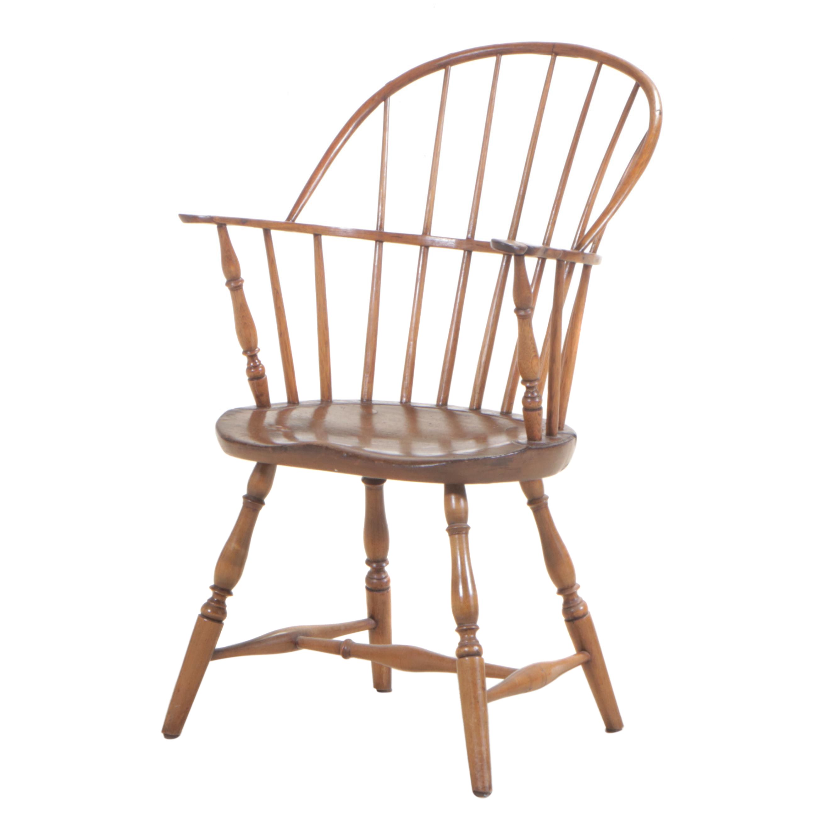 American Oak, Poplar, and Maple Sack-Back Windsor Armchair, circa 1800