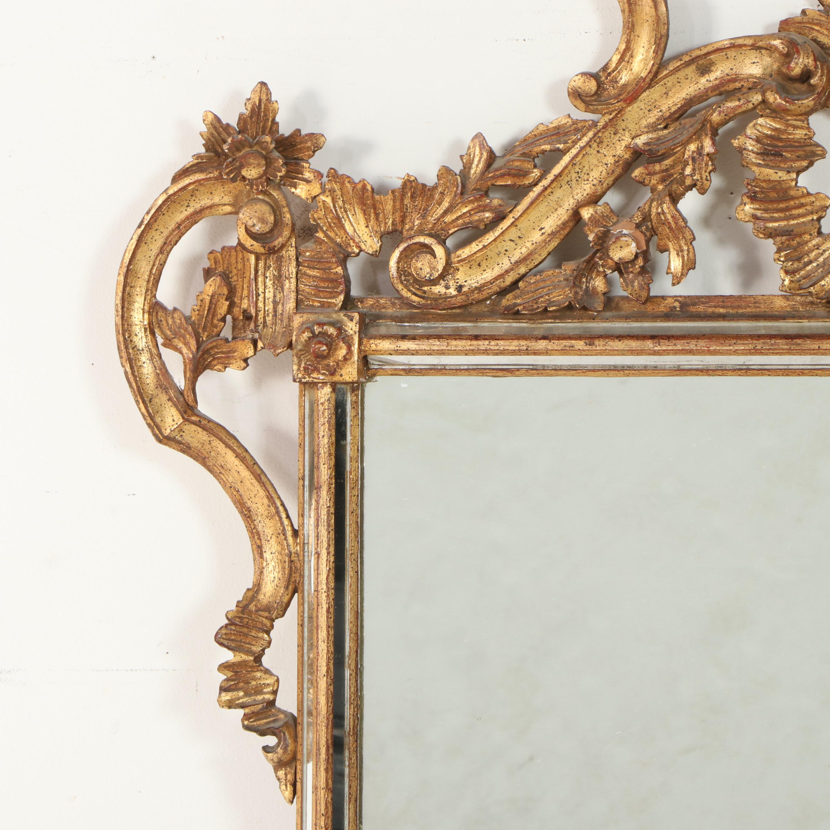 Italian Louis XVI Style Giltwood and Composition Mirror, 20th Century