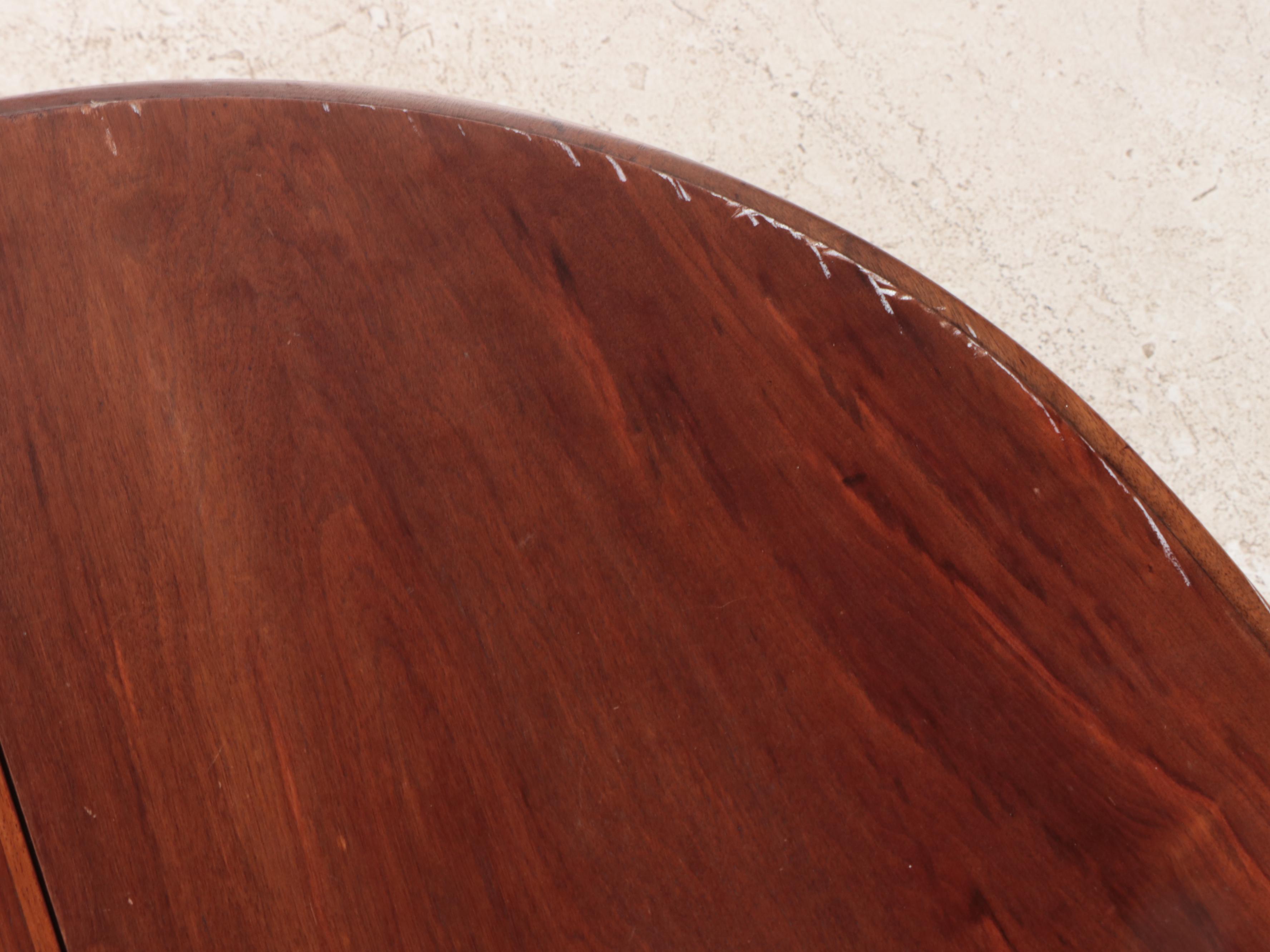 Late Victorian Walnut Drop Leaf Table, Early 20th Century