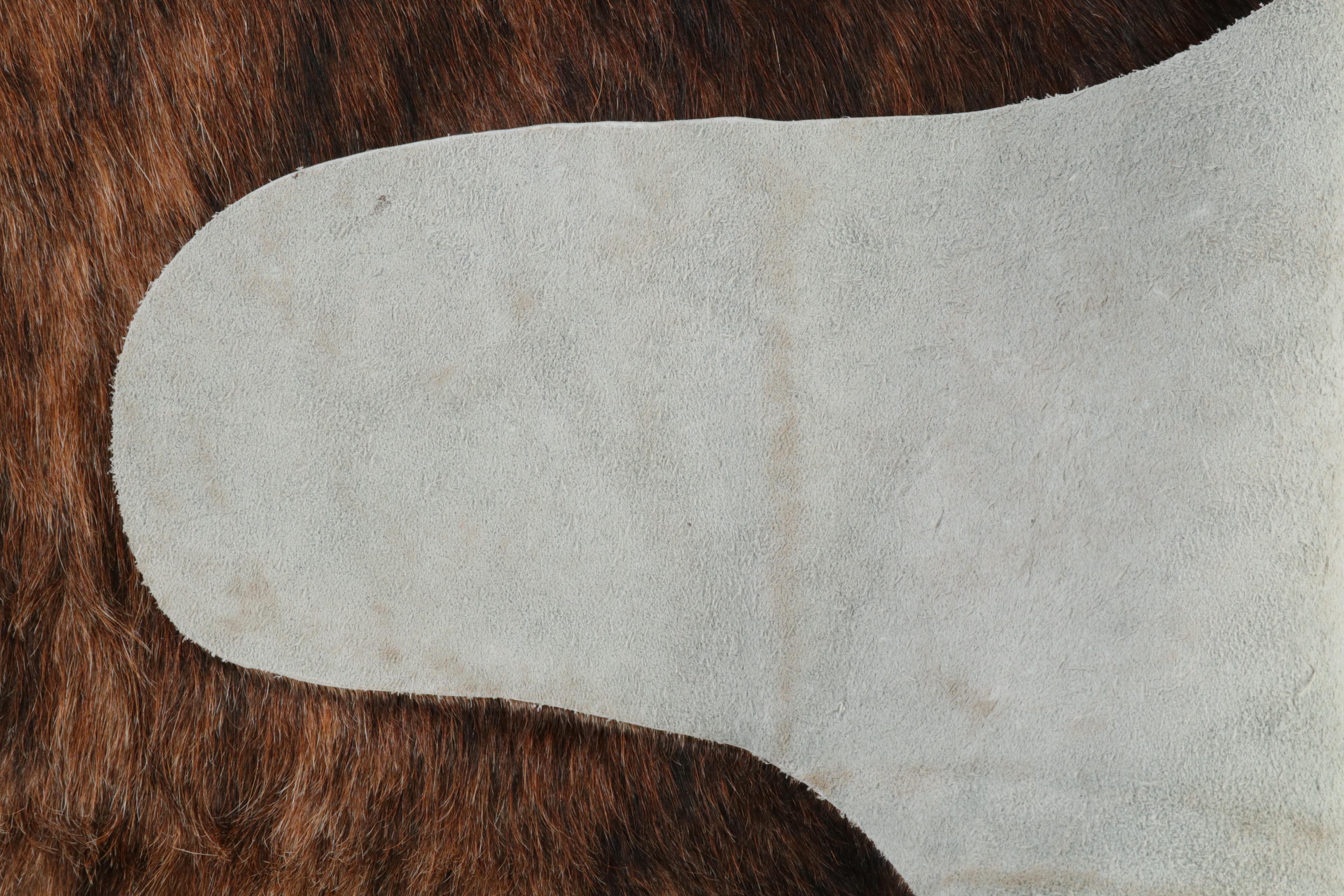 5'6 x 5'6 Natural Cowhide Area Rug