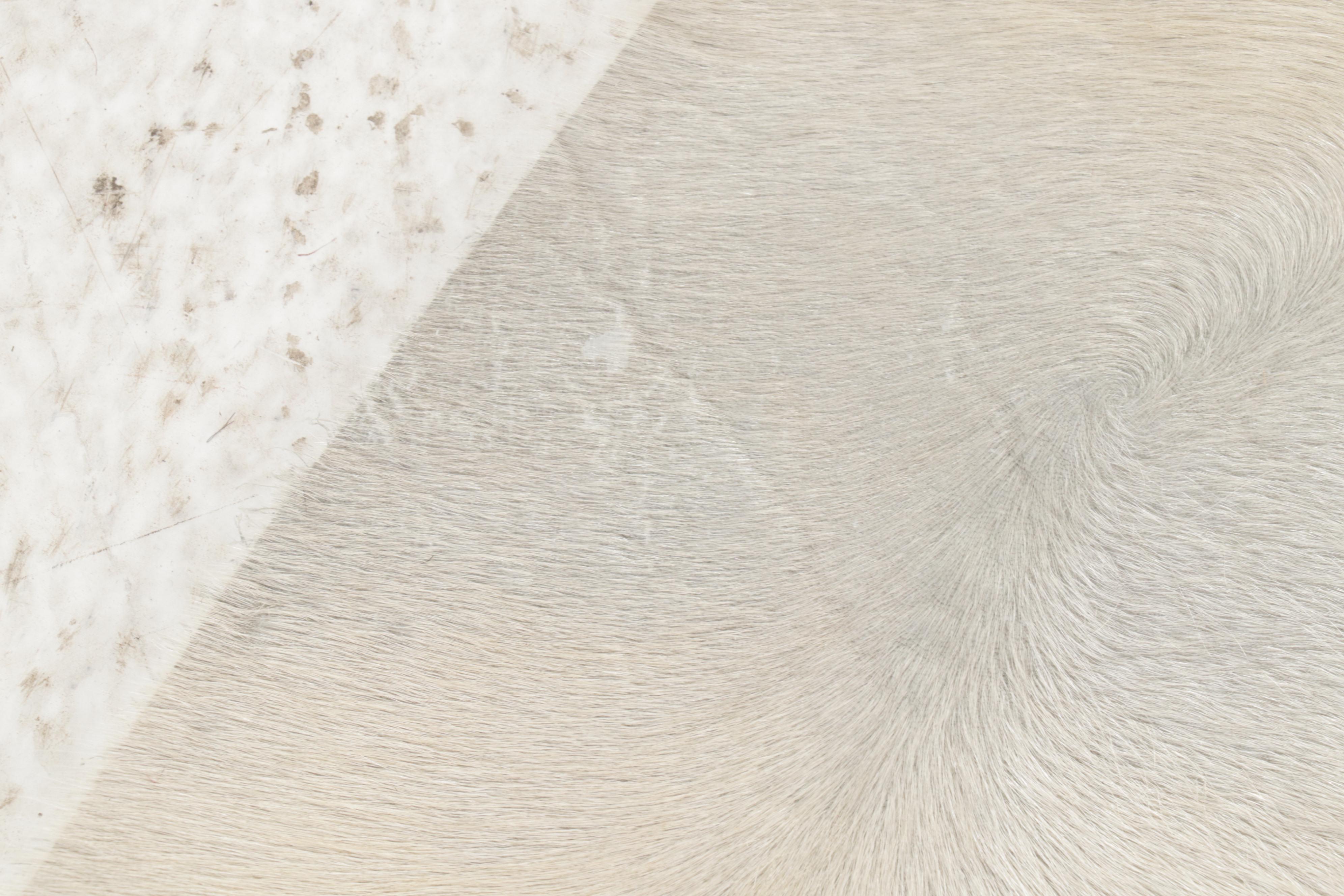 5'10 x 5'6 Natural Cowhide Area Rug