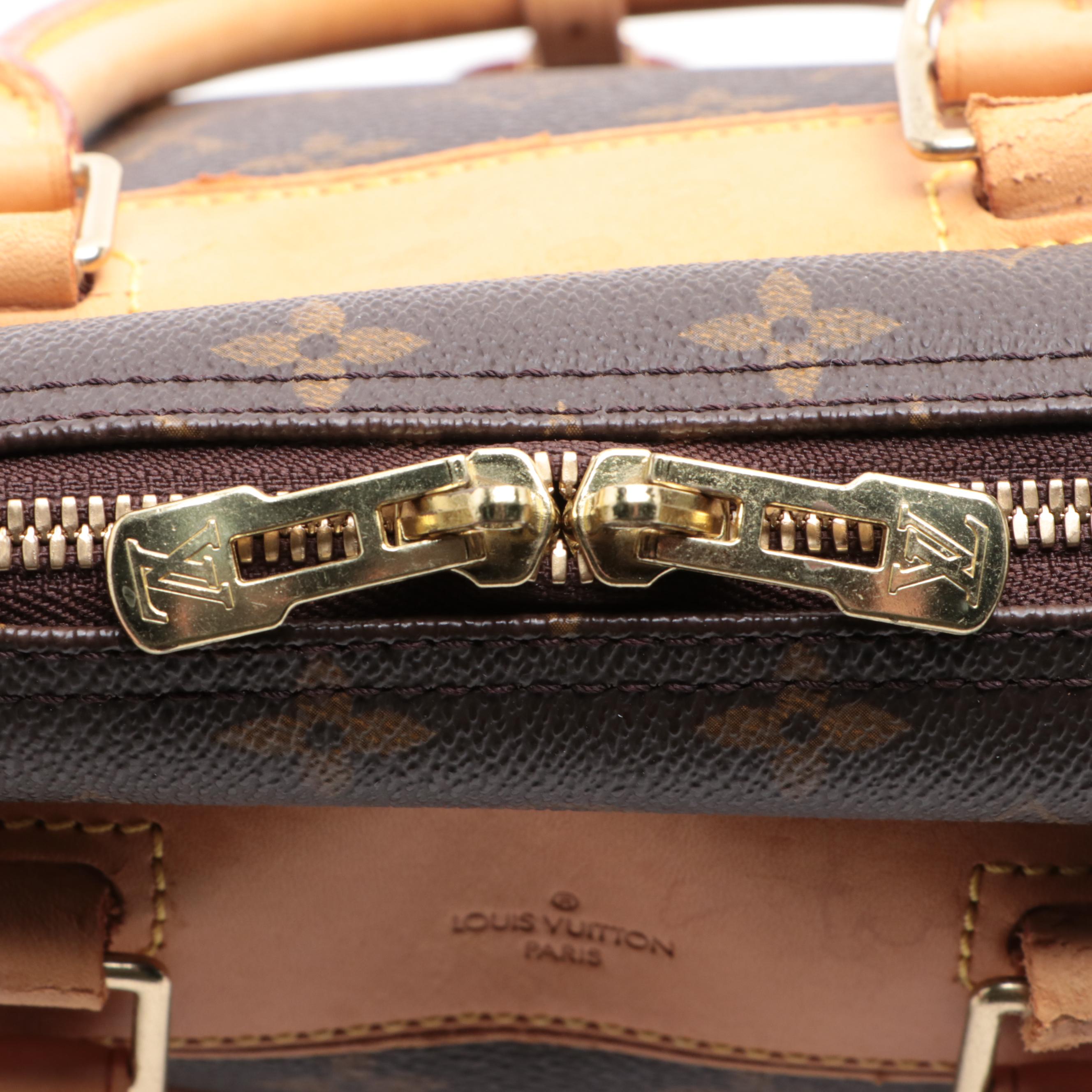 Louis Vuitton Deauville Travel Bag in Monogram Canvas and Vachetta Leather