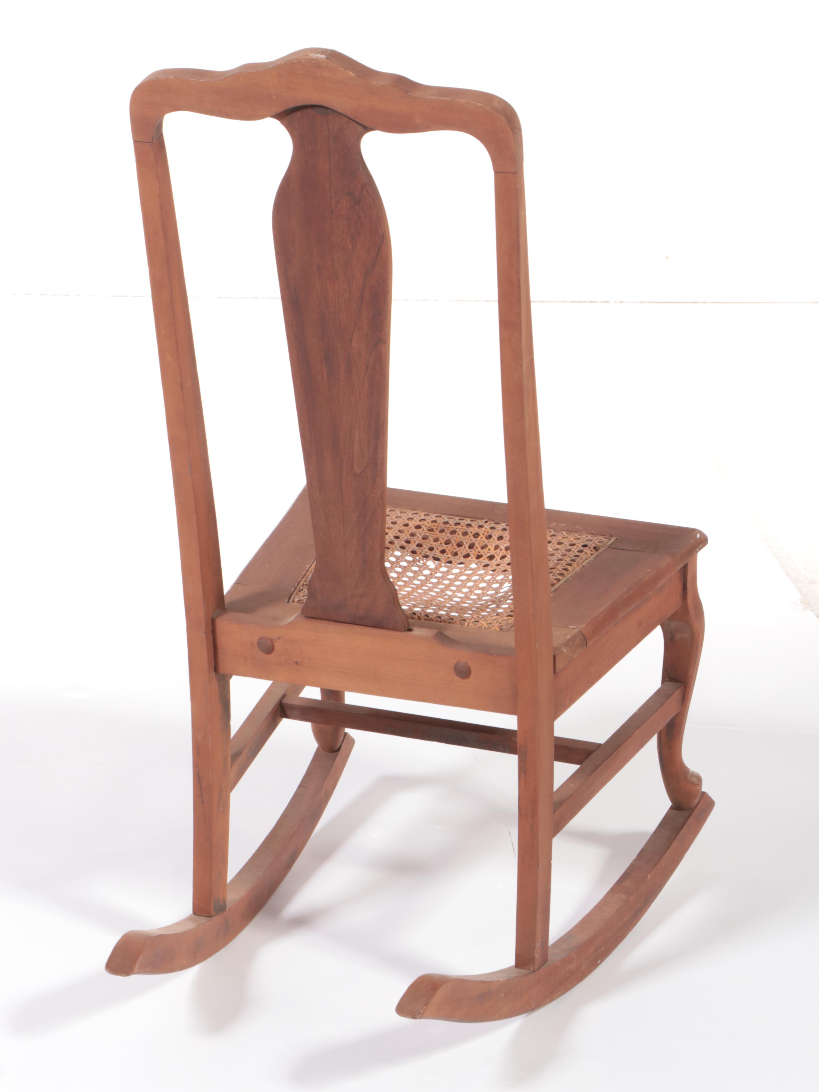 Late Victorian Walnut-Finish Rocking Chair with Cane Seat, Early 20th Century