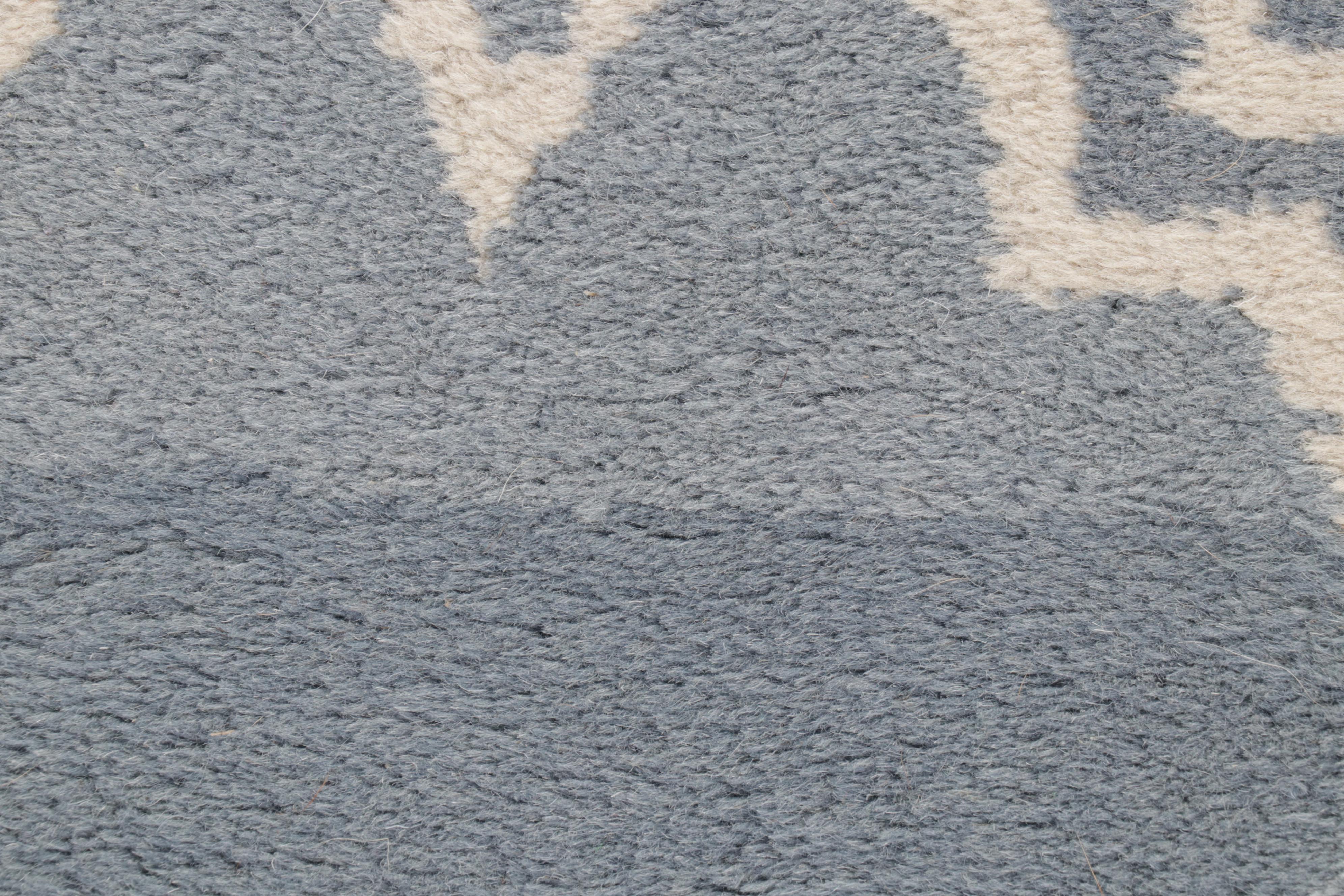 2'6 x 8'11 Hand-Tufted Pottery Barn "Scroll Tile" Carpet Runners